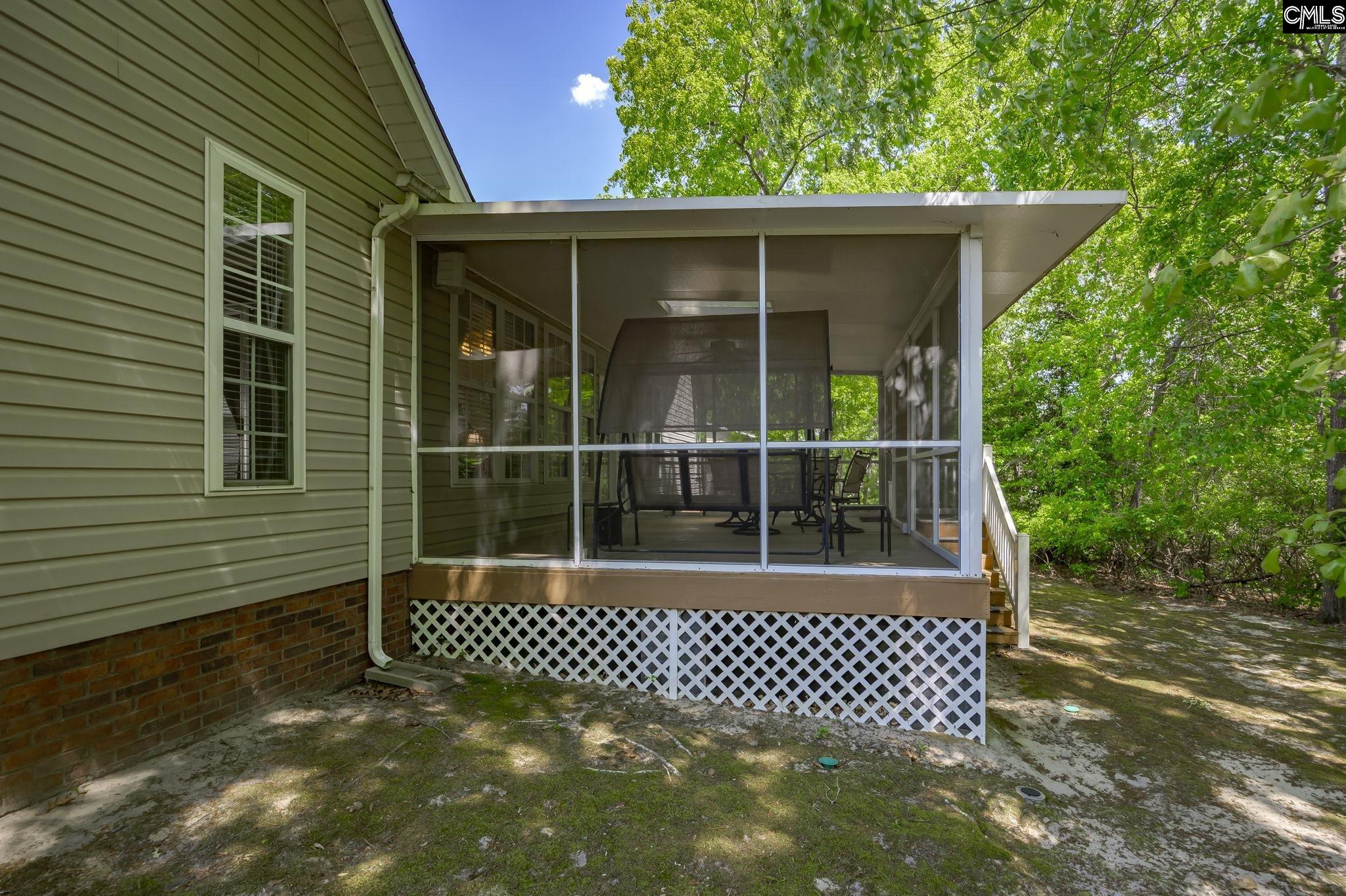124 Cobblers Glen Court Lexington, SC 29072