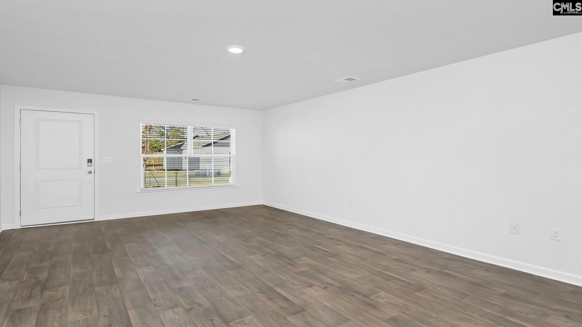 1045 Grand Oaks Drive Columbia, SC 29203