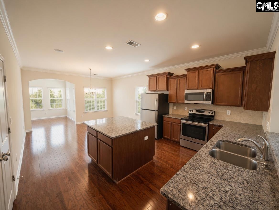 801 Kimsey Drive Chapin, SC 29036