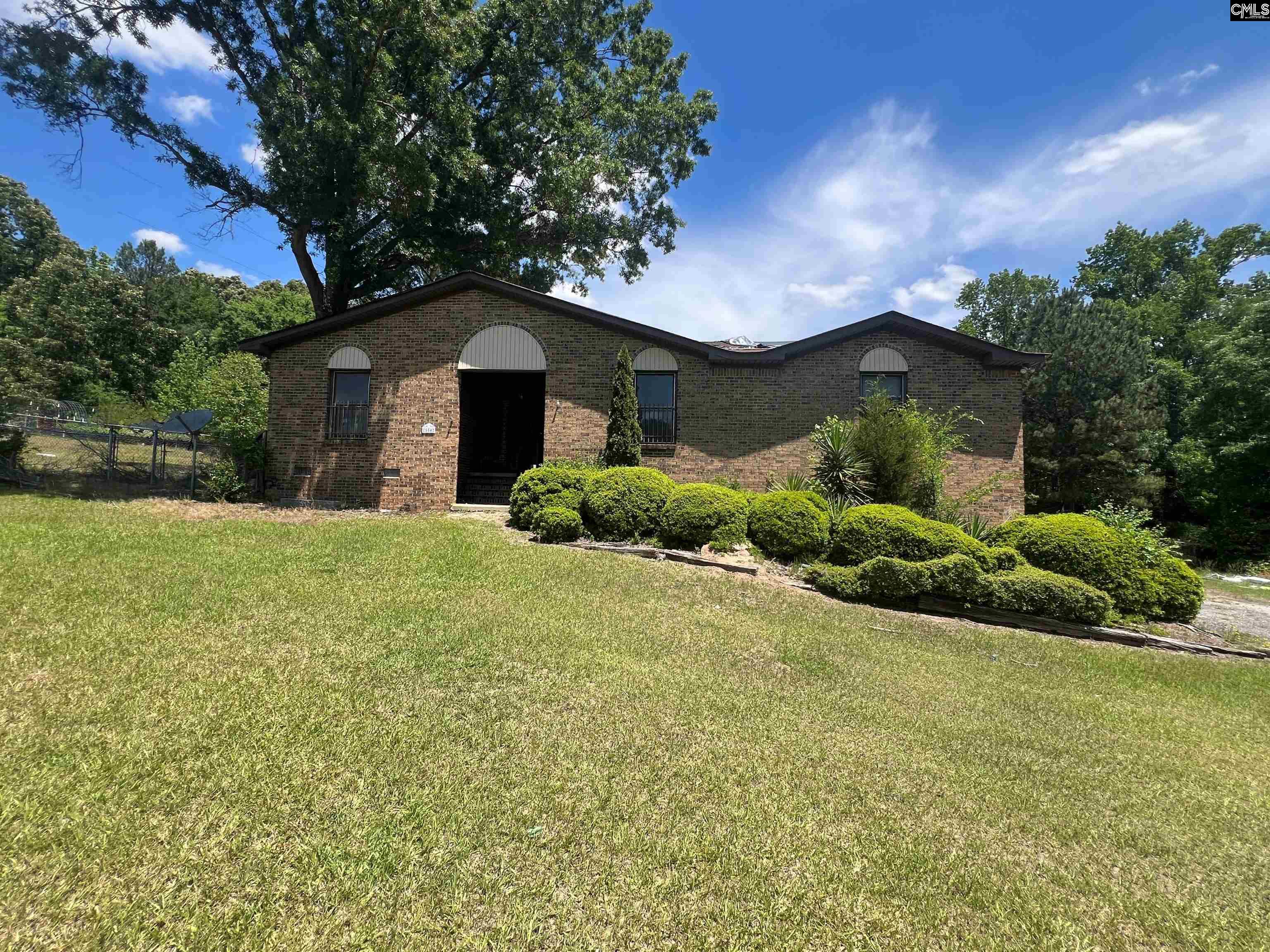 554 Woodland Road Silverstreet, SC 29145