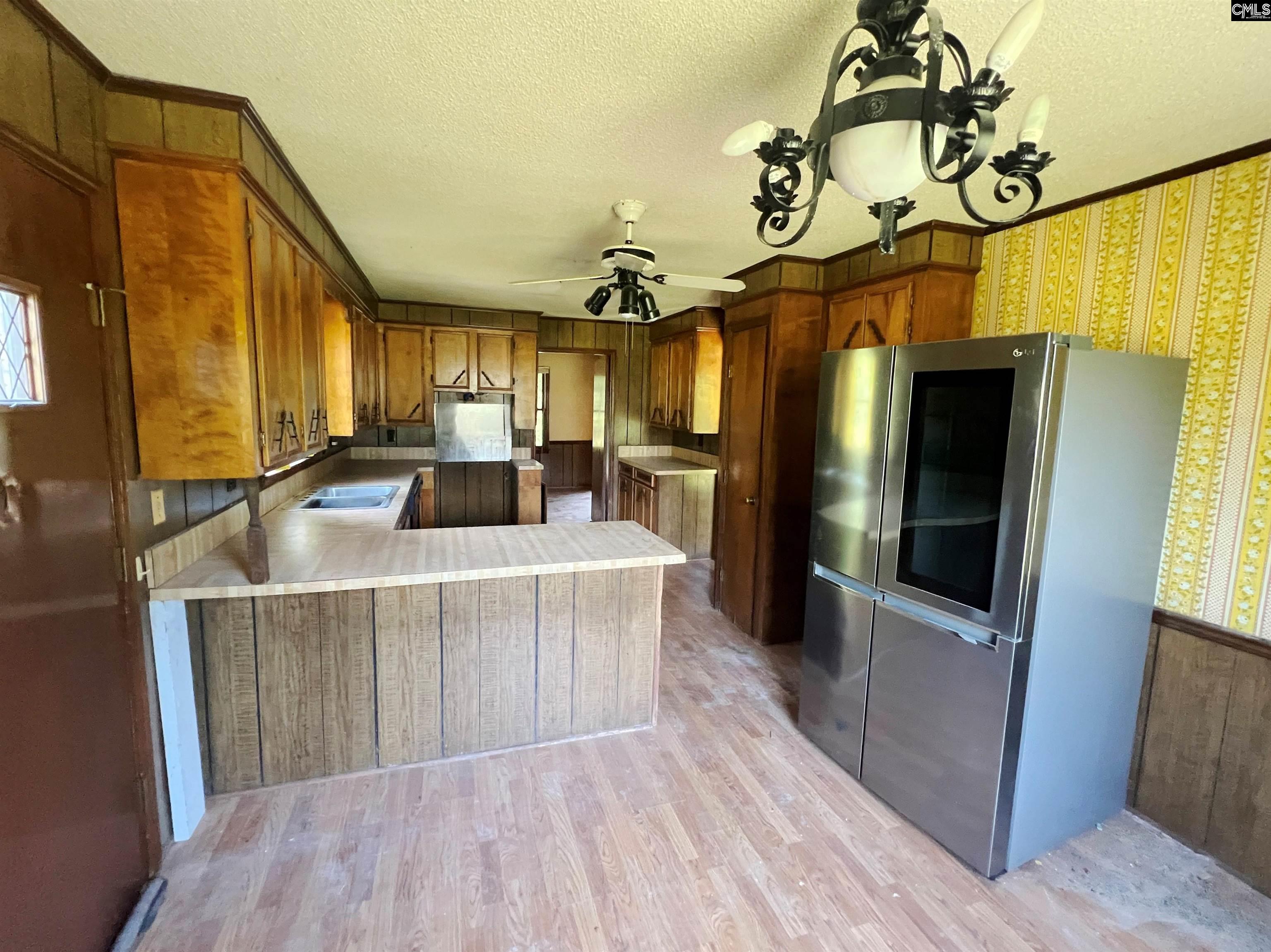 554 Woodland Road Silverstreet, SC 29145