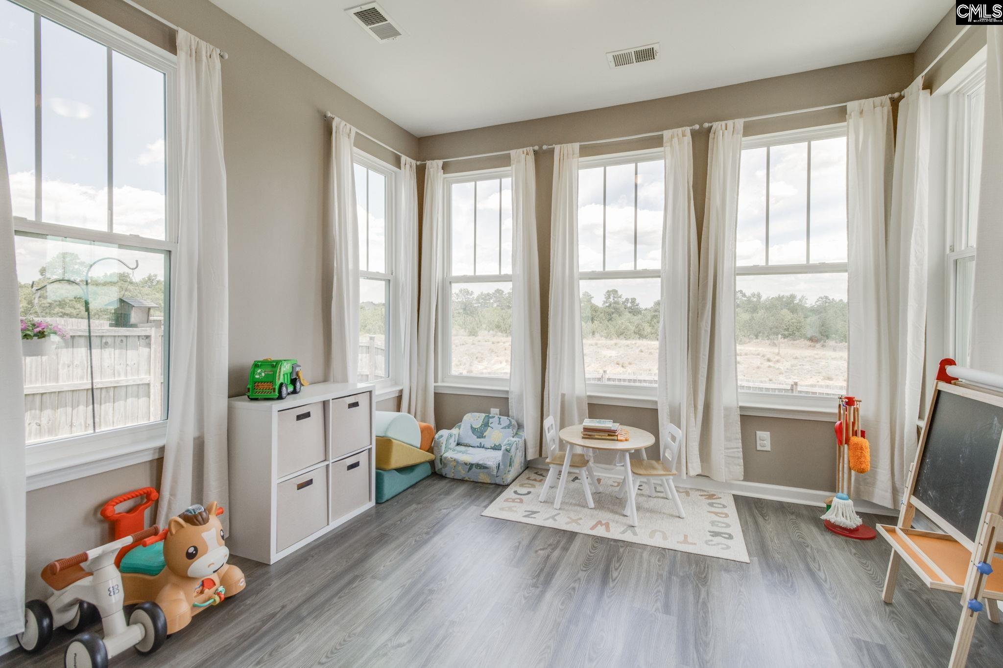 1248 Independence Dr Elgin, SC 29045