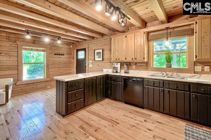 256 Harbor Point Drive Jenkinsville, SC 29065