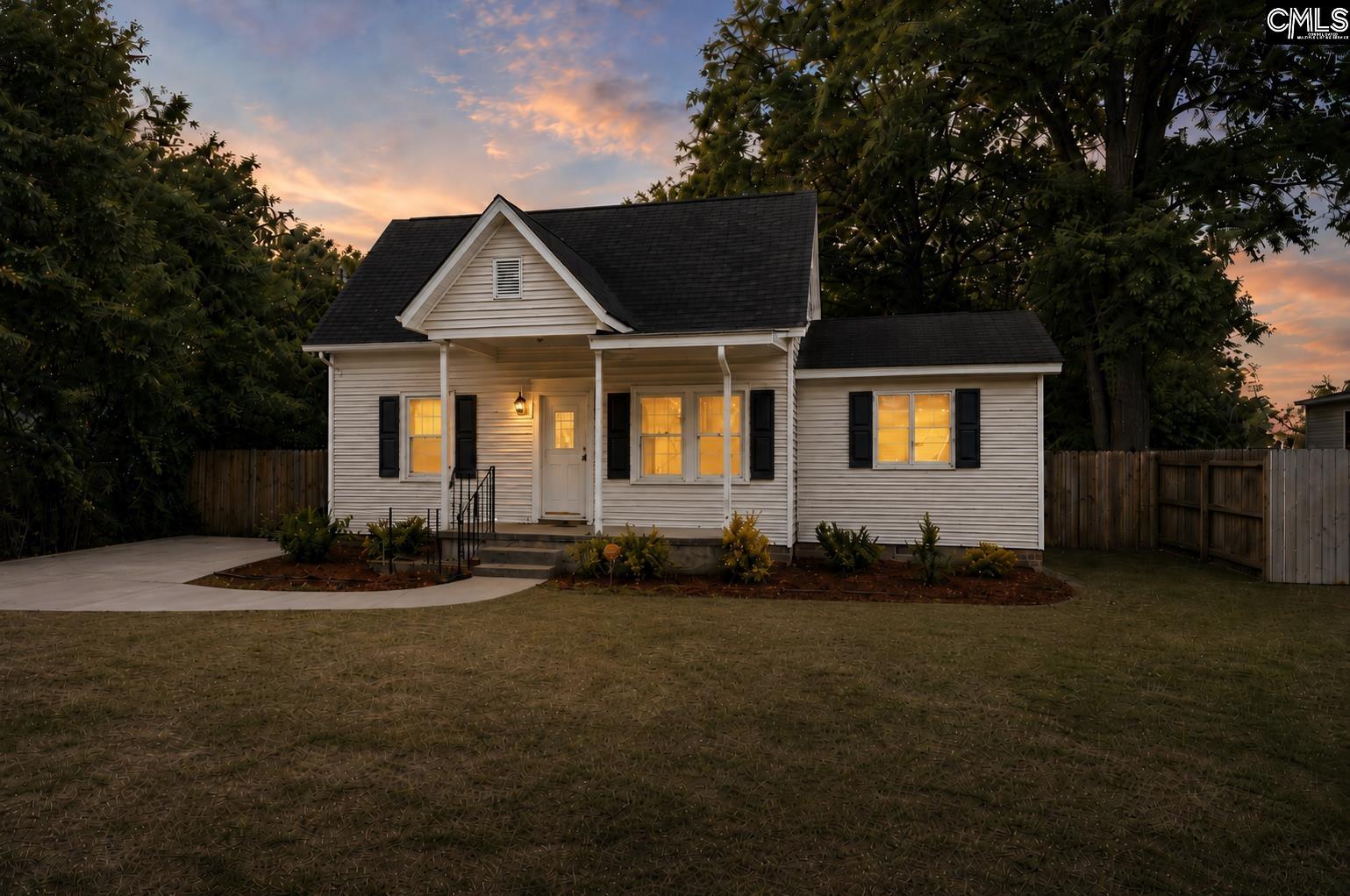 1709 D Avenue West Columbia, SC 29169