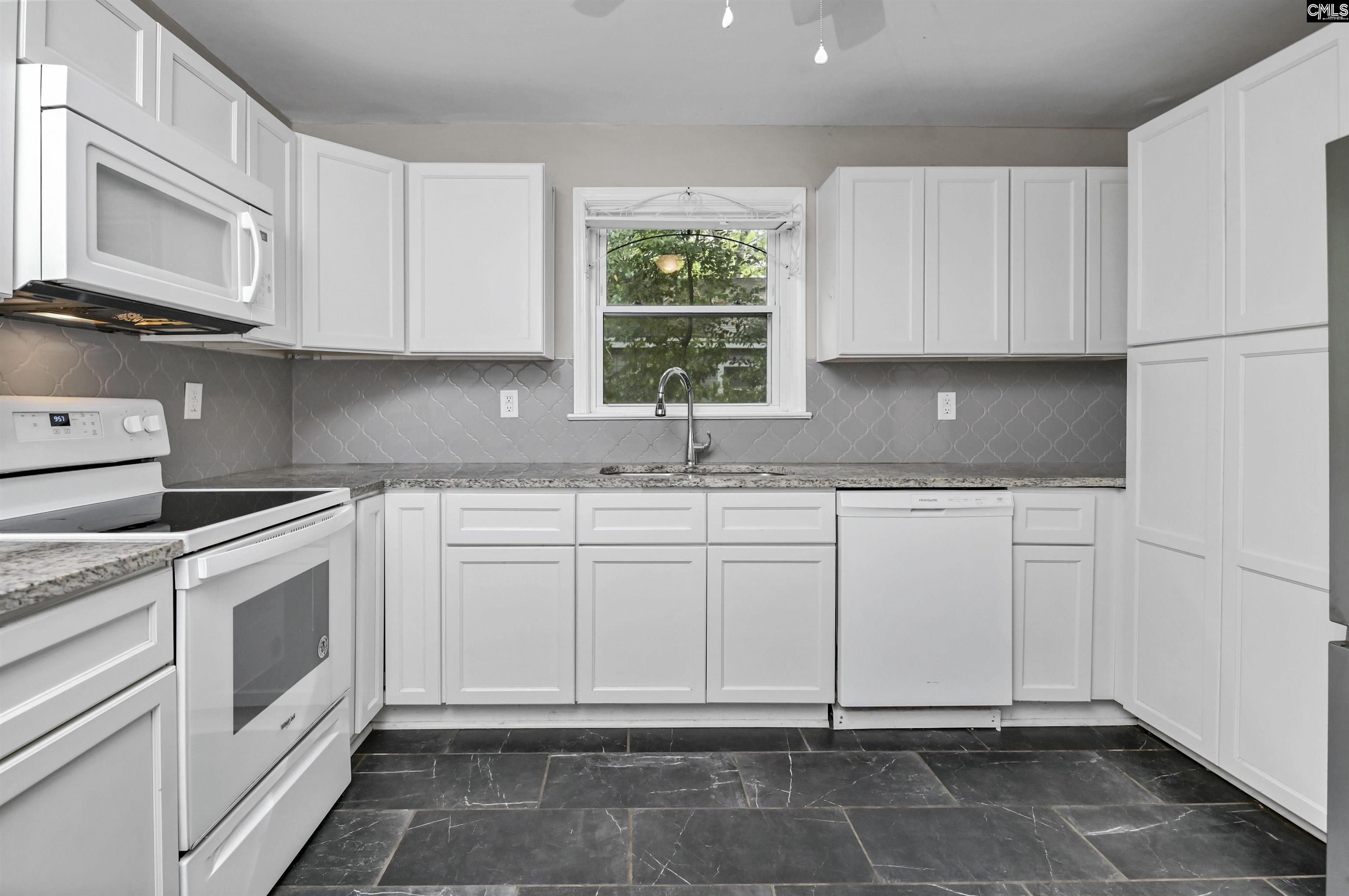 1709 D Avenue West Columbia, SC 29169