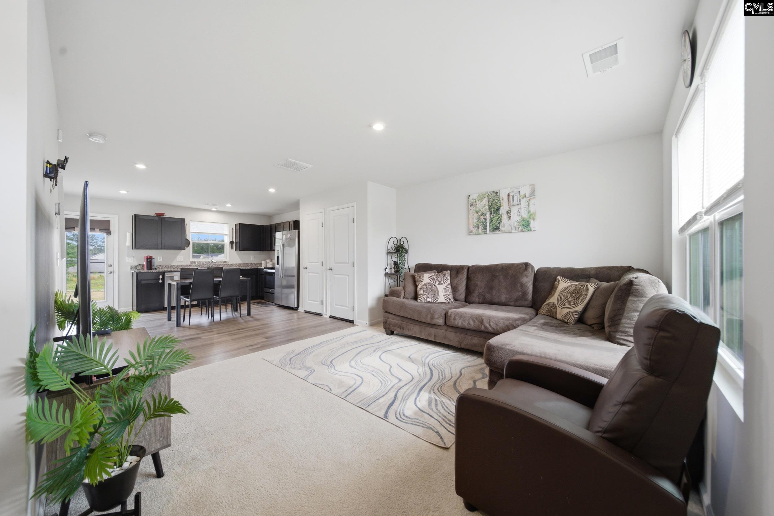 389 Saskatoon Drive Hopkins, SC 29061
