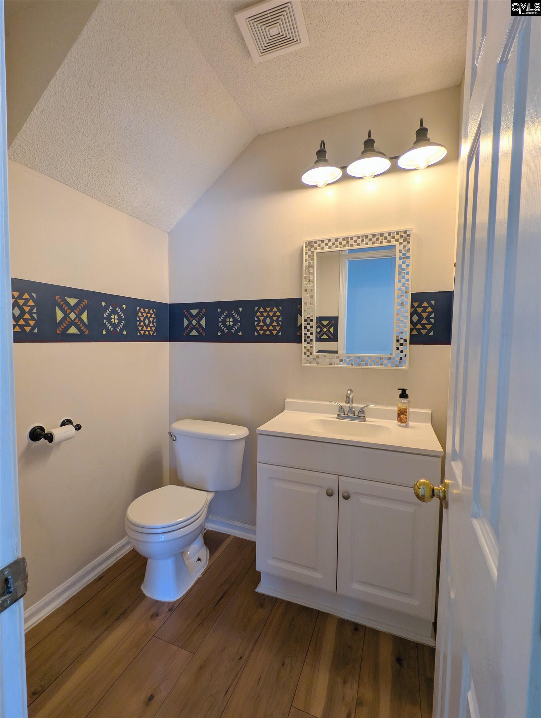 19 Fountain Lake Drive Columbia, SC 29209