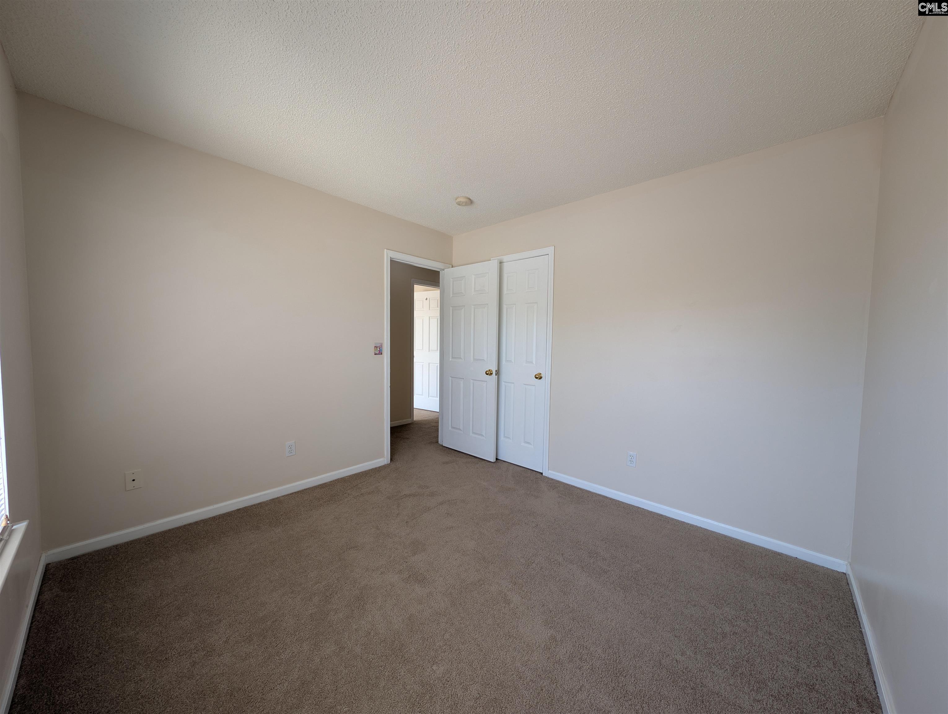 19 Fountain Lake Drive Columbia, SC 29209