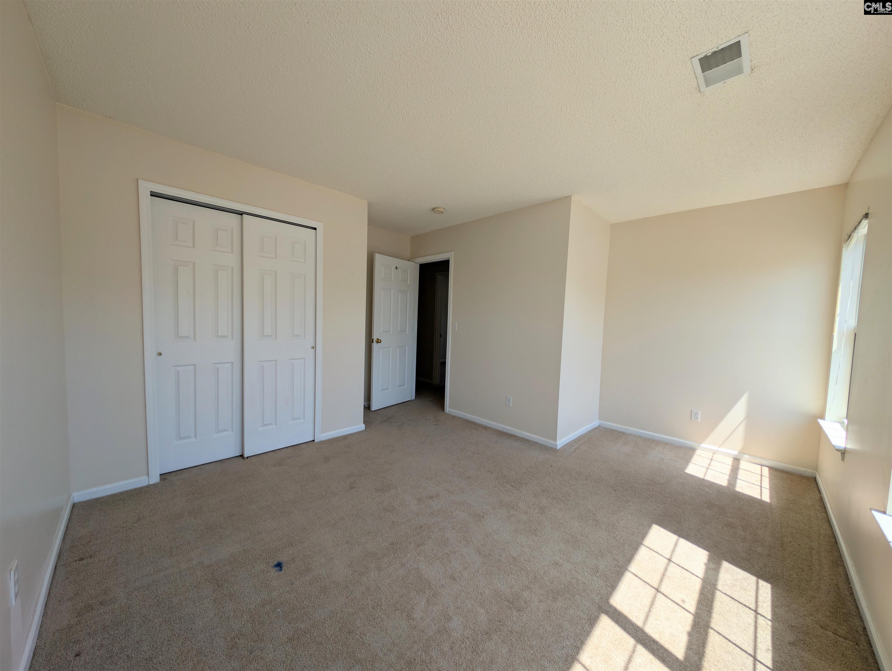 19 Fountain Lake Drive Columbia, SC 29209