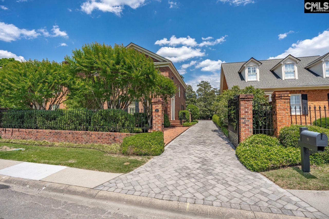 33 Lakeview Circle Columbia, SC 29206