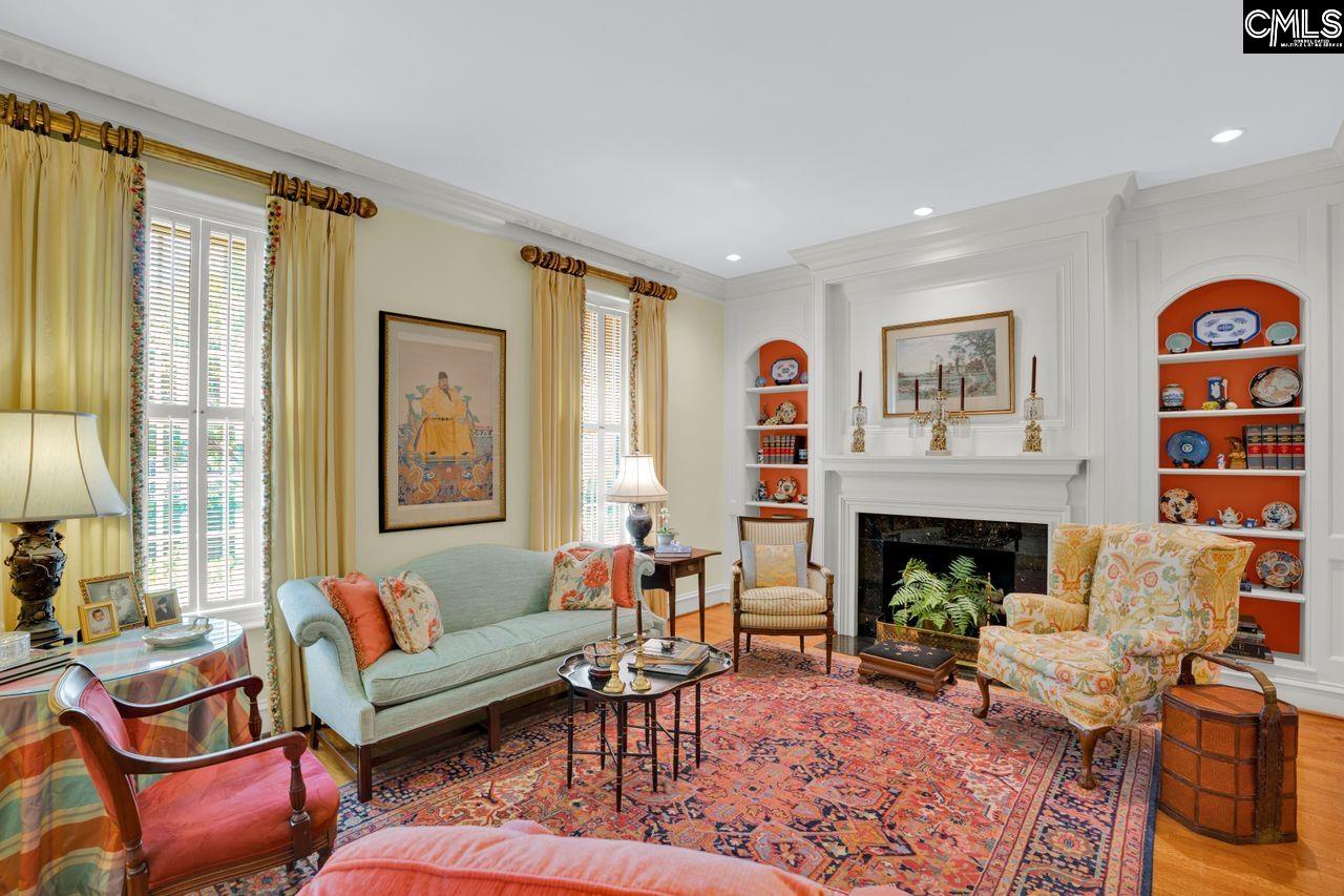 33 Lakeview Circle Columbia, SC 29206