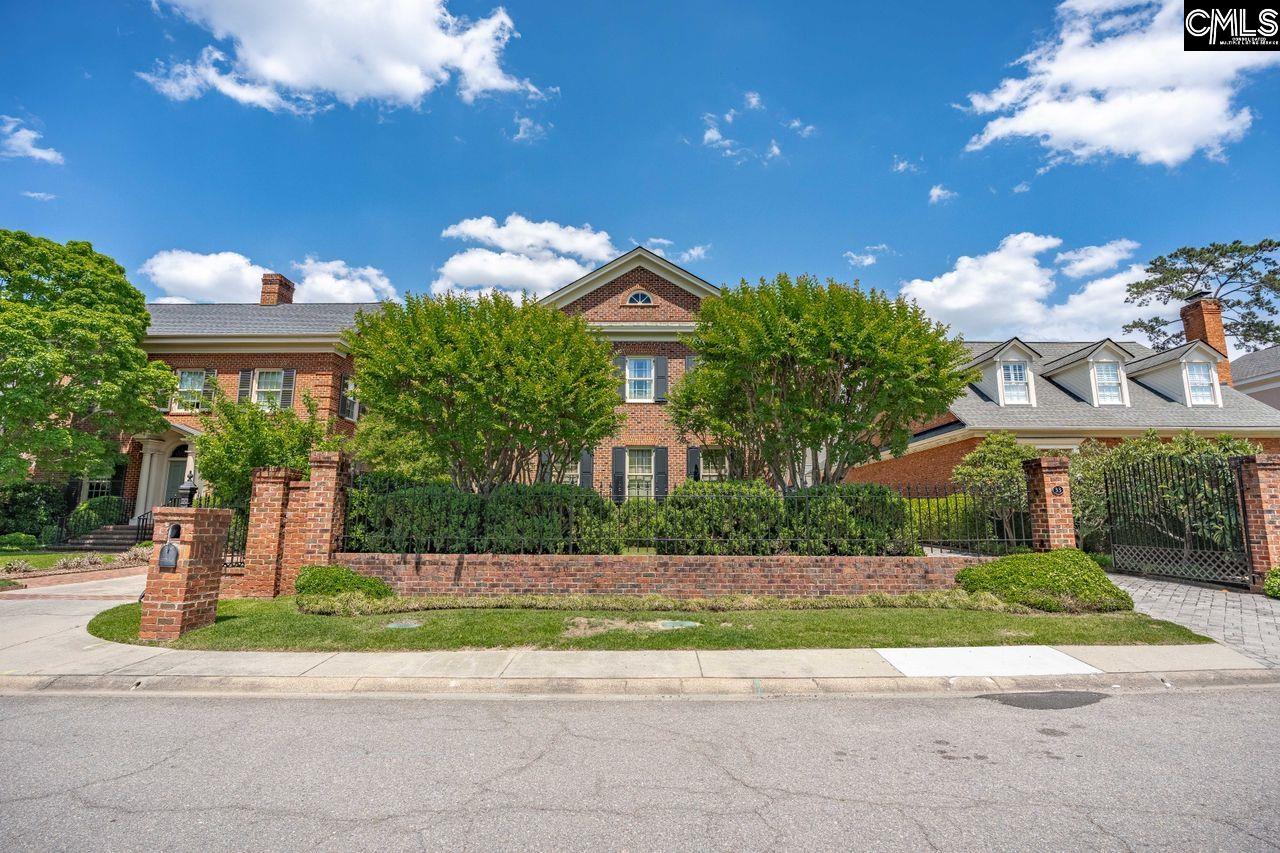 33 Lakeview Circle Columbia, SC 29206