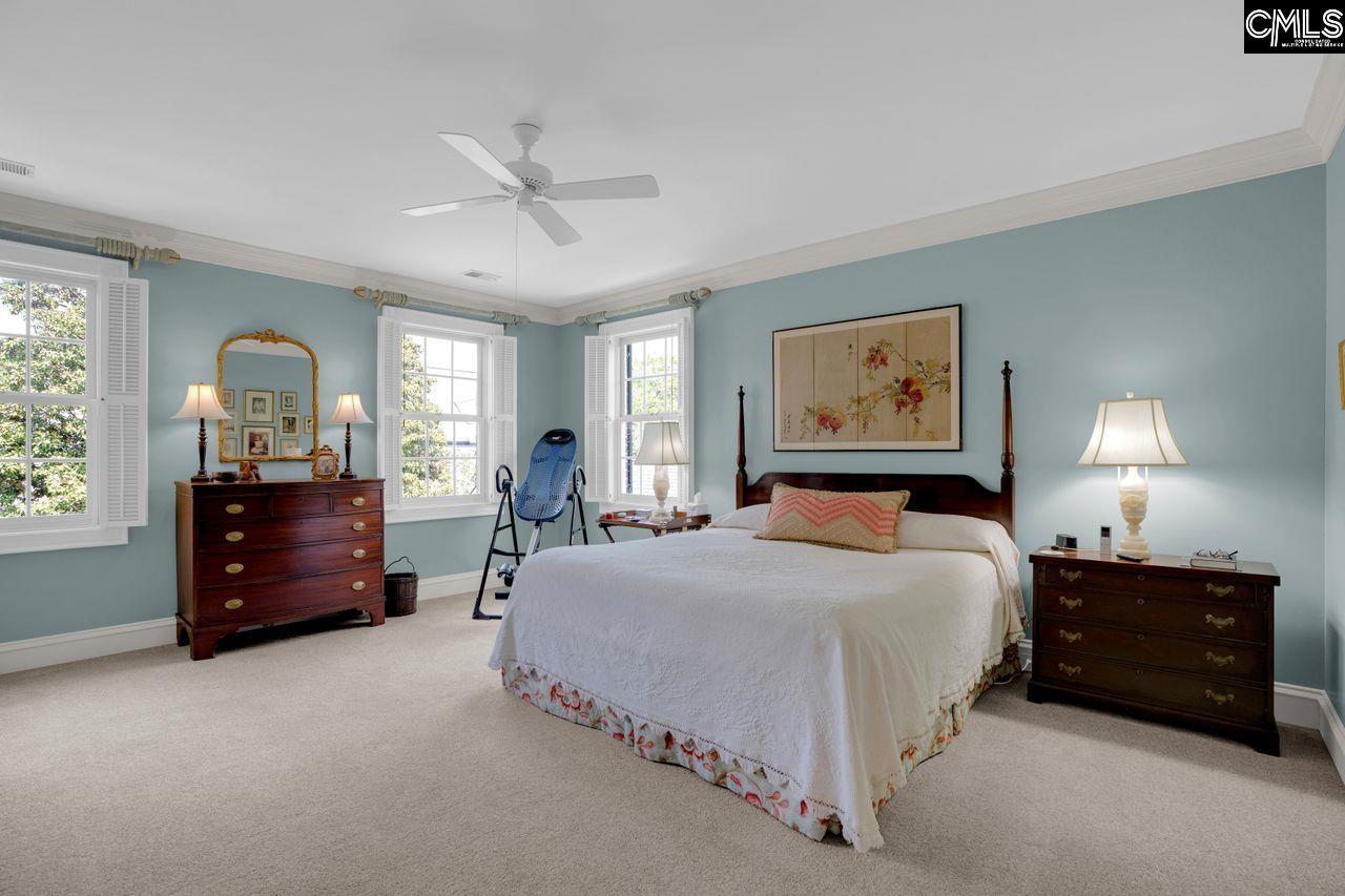 33 Lakeview Circle Columbia, SC 29206