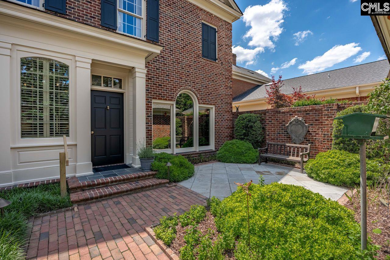 33 Lakeview Circle Columbia, SC 29206