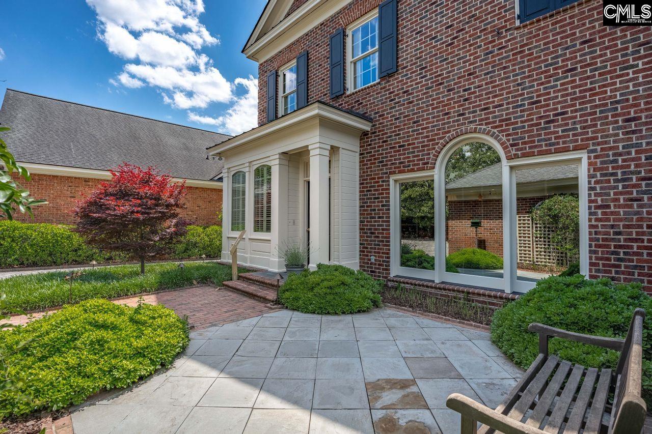 33 Lakeview Circle Columbia, SC 29206