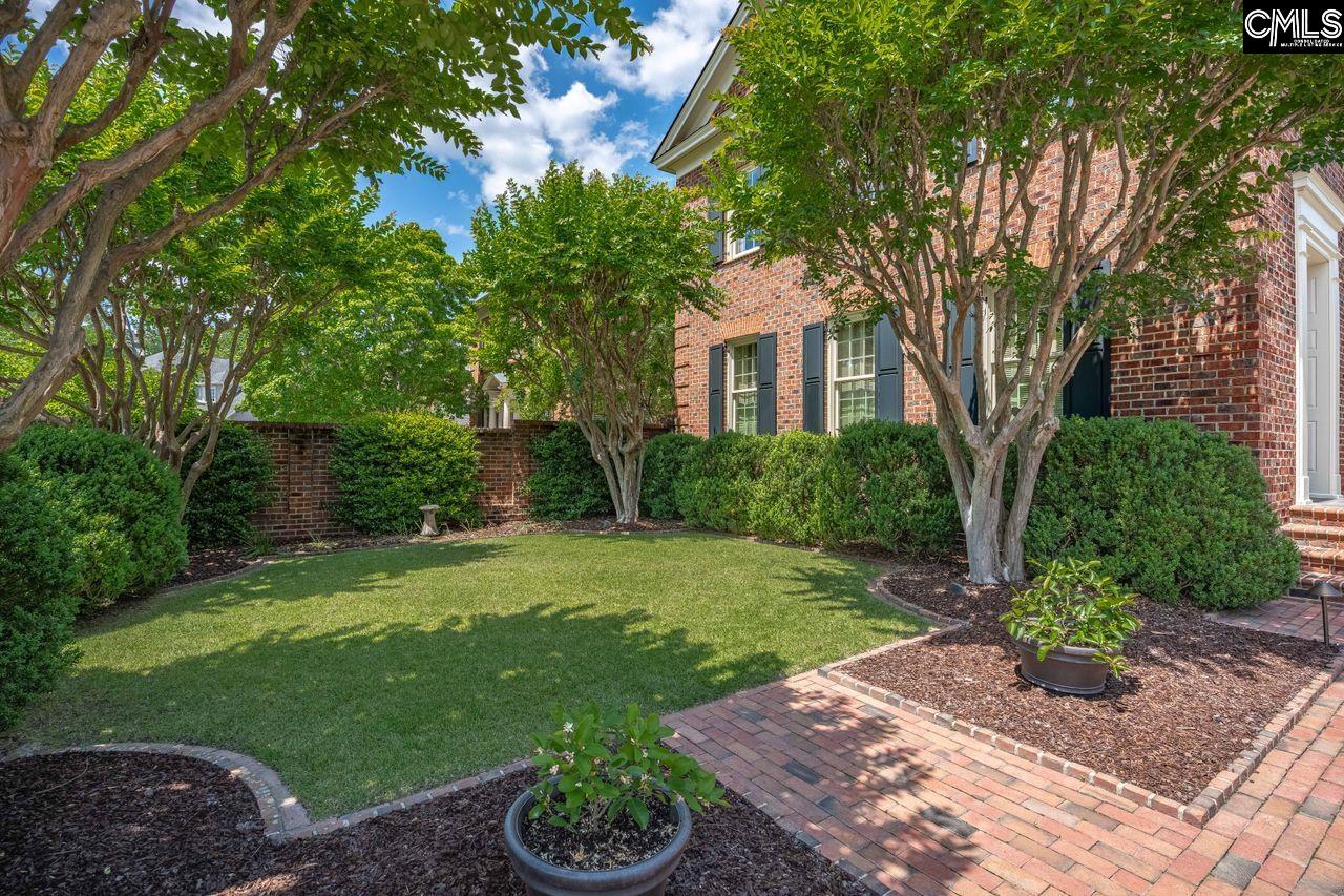 33 Lakeview Circle Columbia, SC 29206