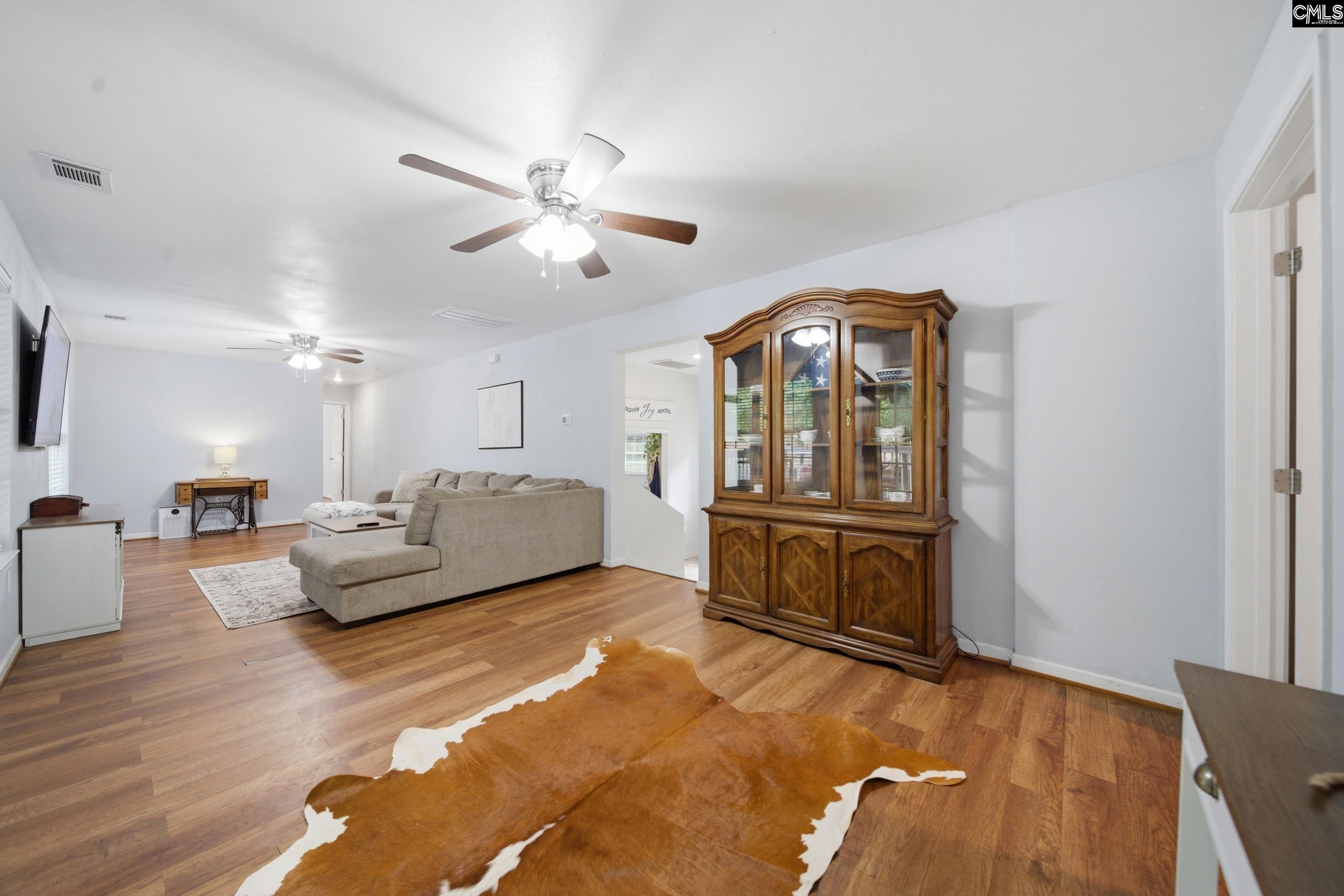 2503 Broad Street Leesville, SC 29070