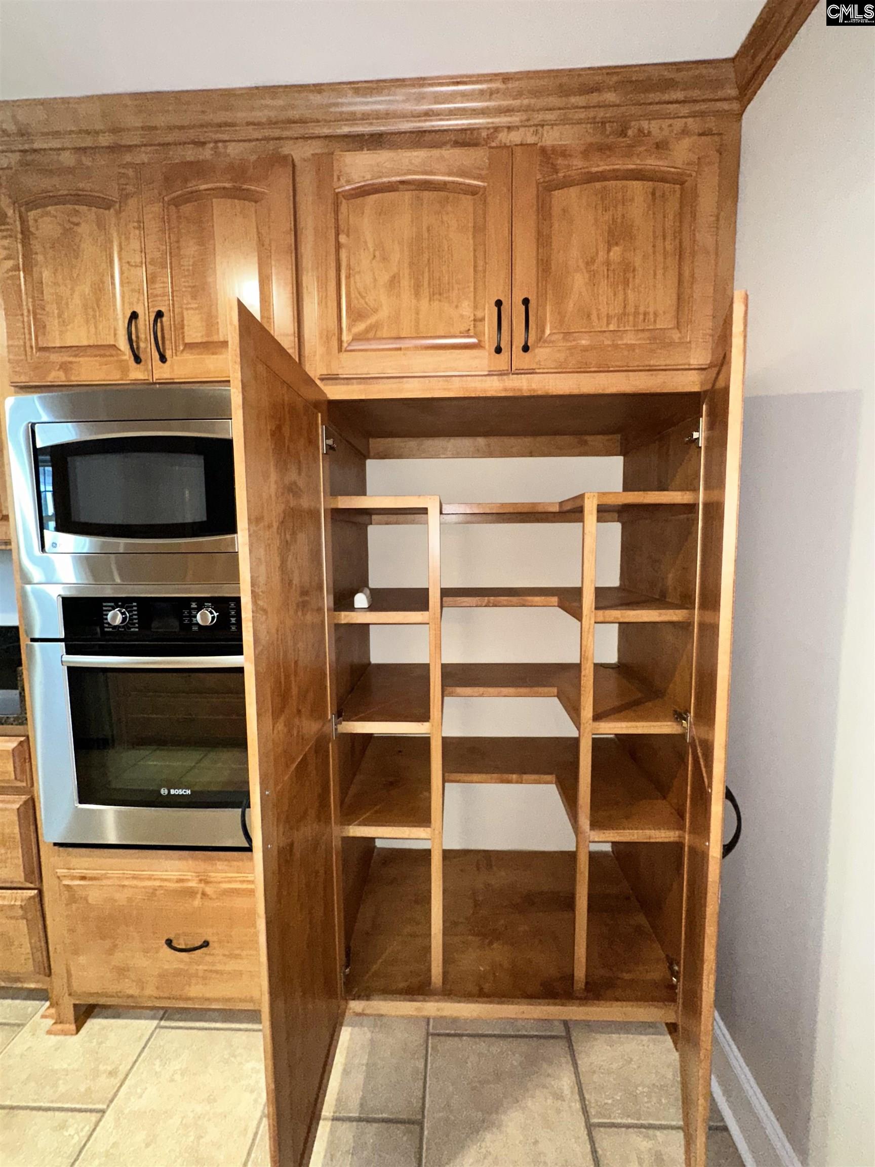 476 Brooks Avenue West Columbia, SC 29169