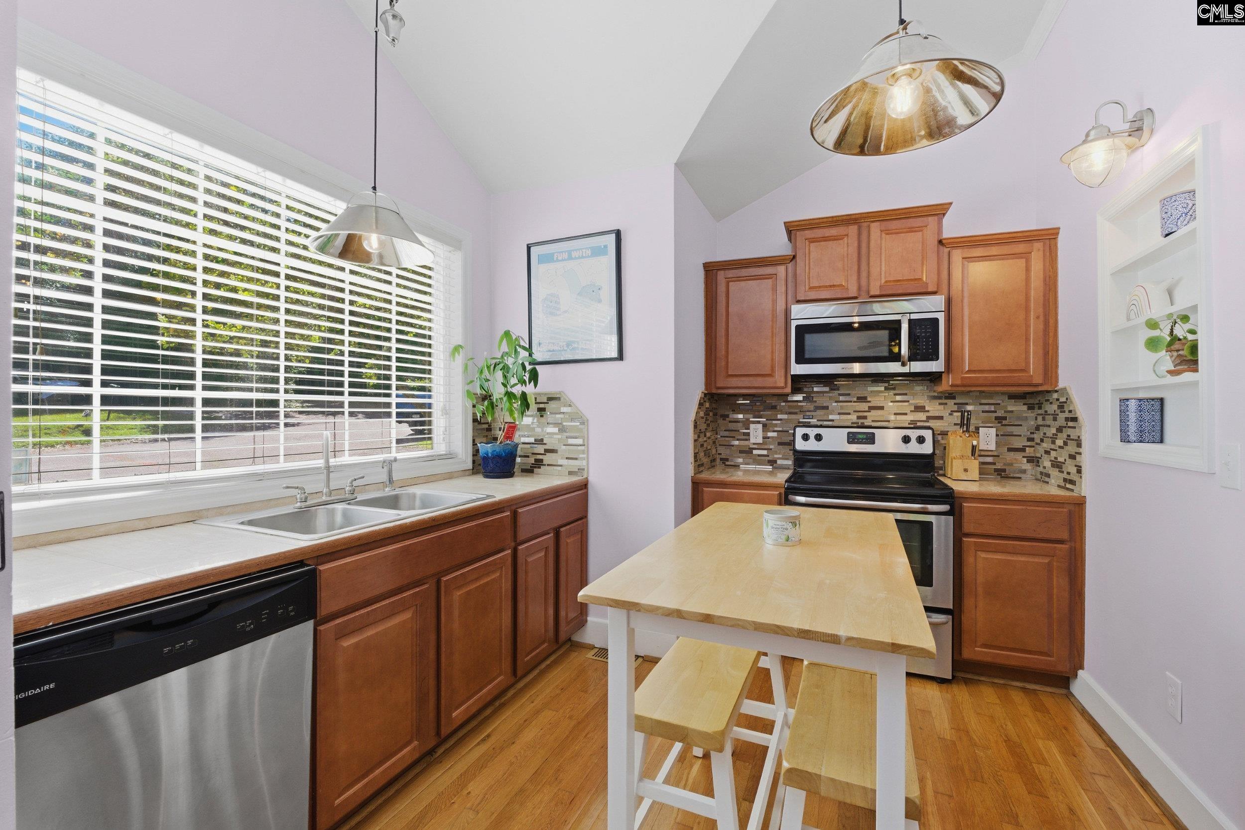 1132 Elm Avenue Columbia, SC 29205