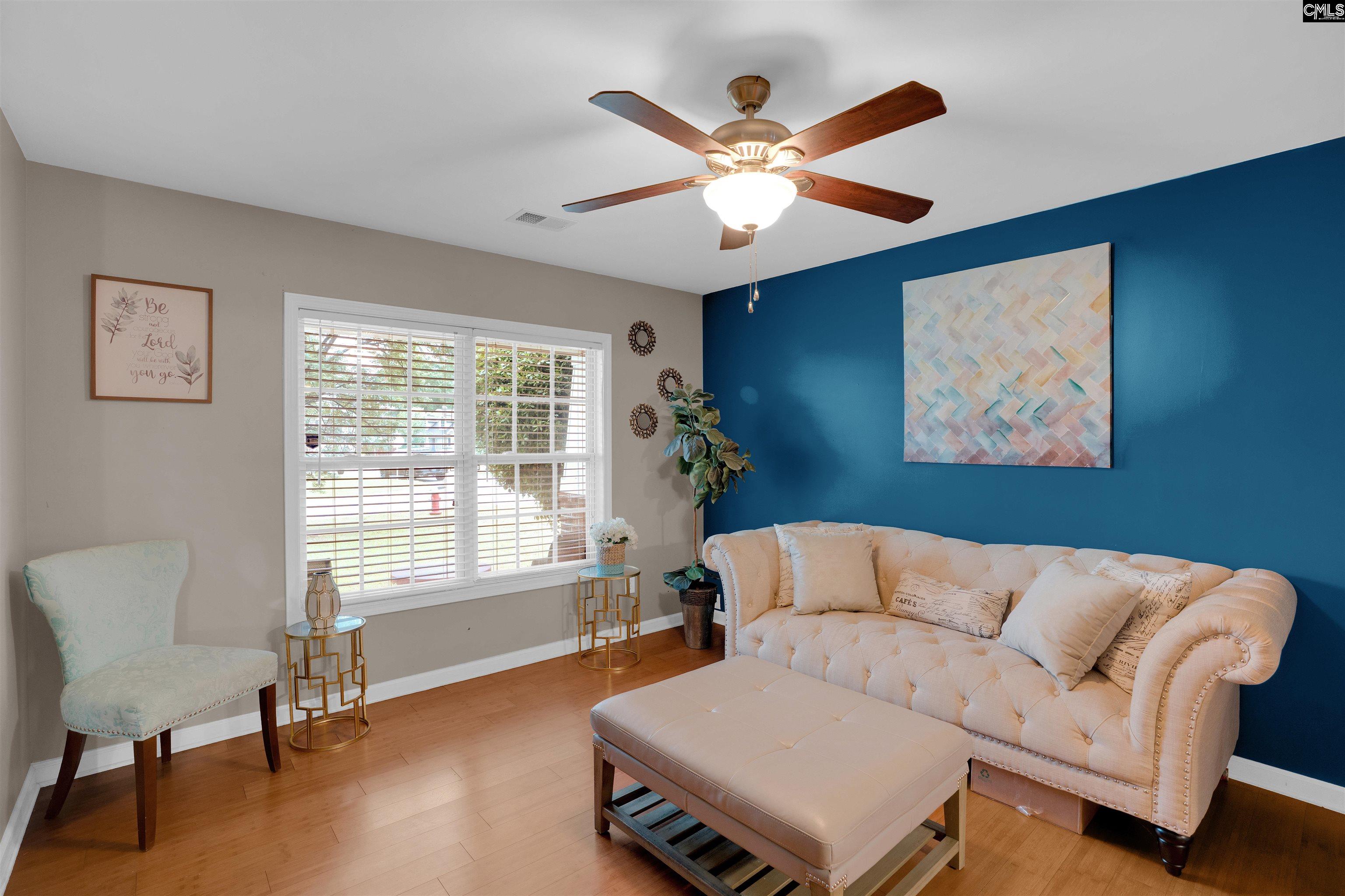 946 Farnsworth Drive Hopkins, SC 29061
