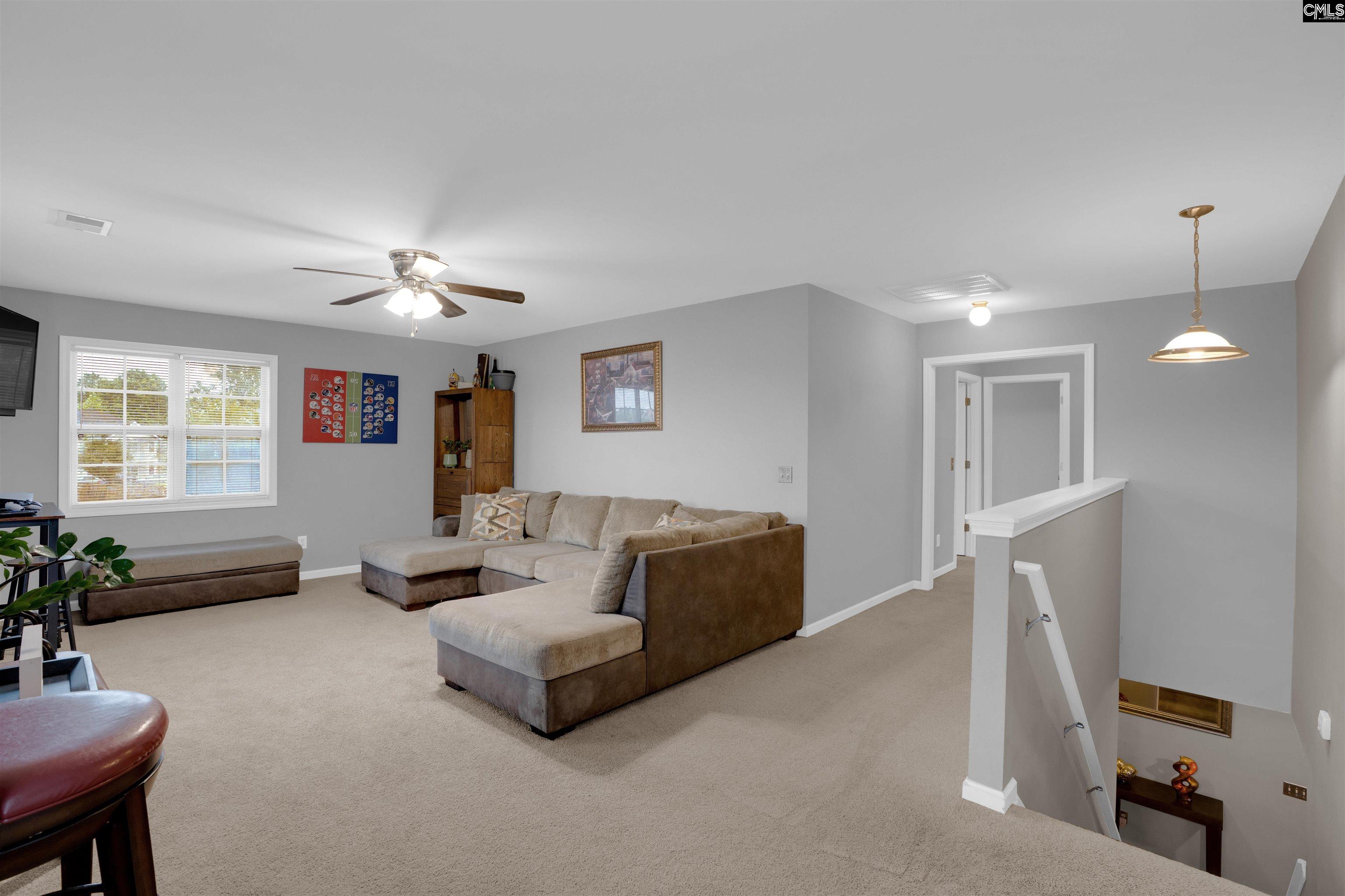 946 Farnsworth Drive Hopkins, SC 29061