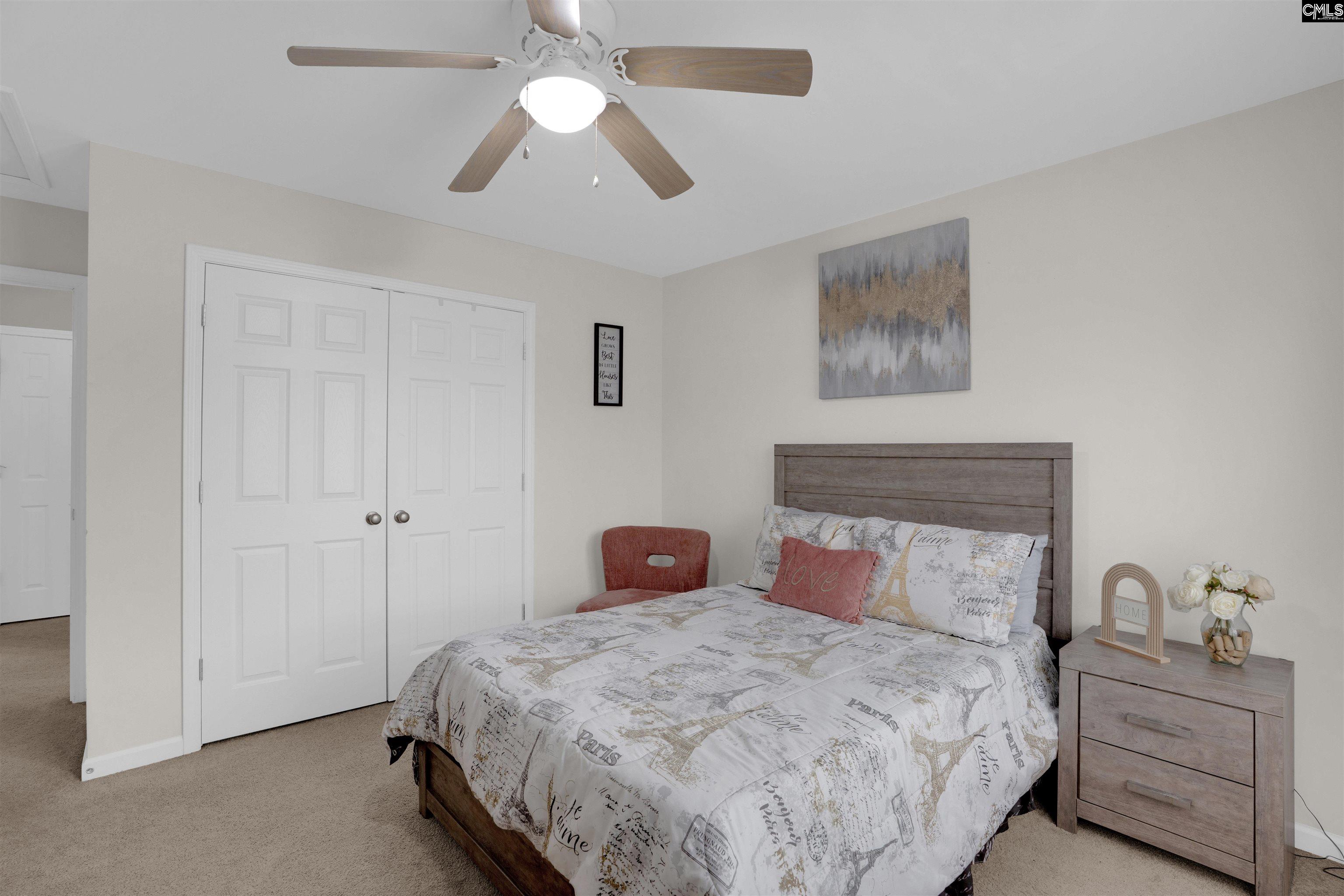 946 Farnsworth Drive Hopkins, SC 29061