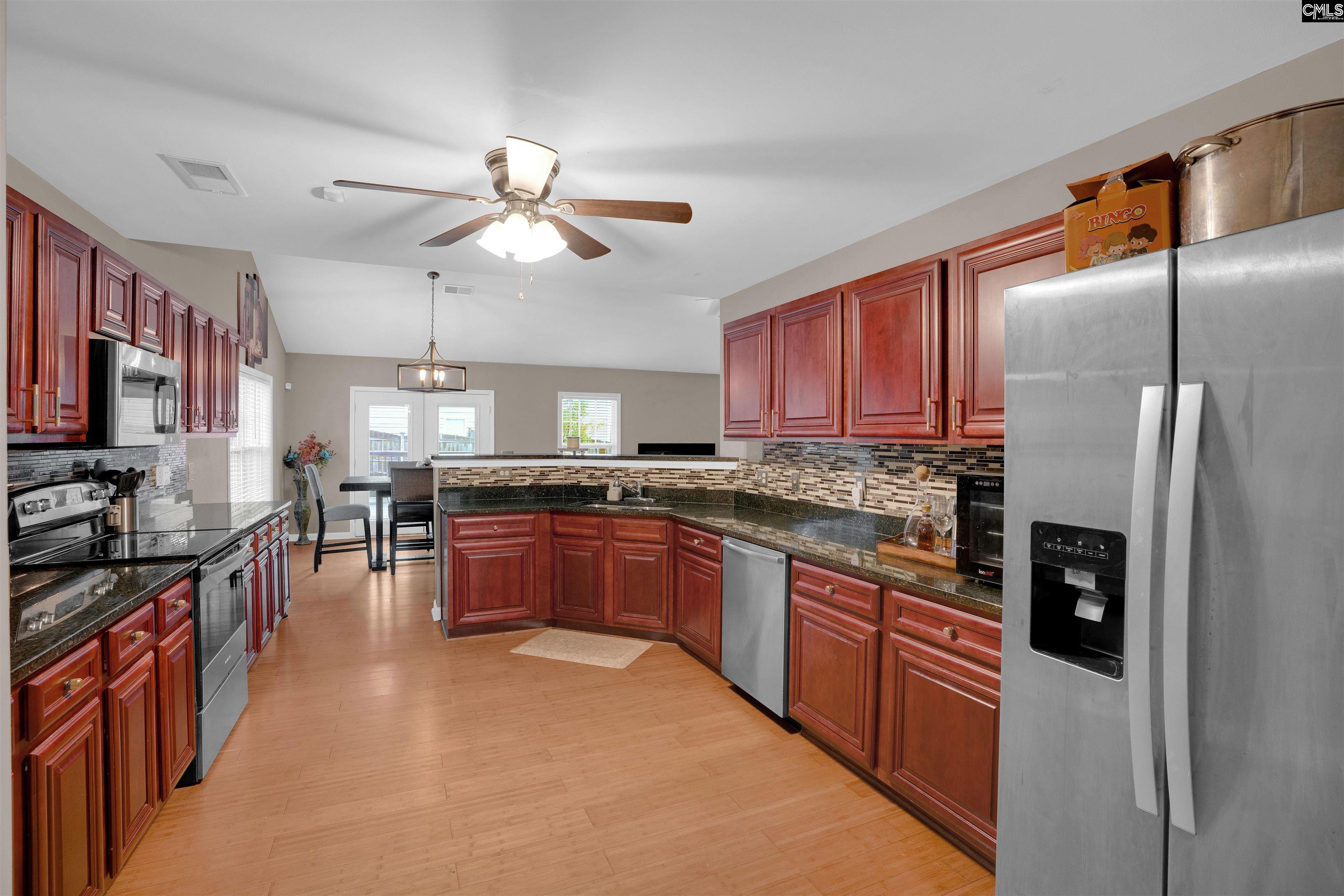 946 Farnsworth Drive Hopkins, SC 29061