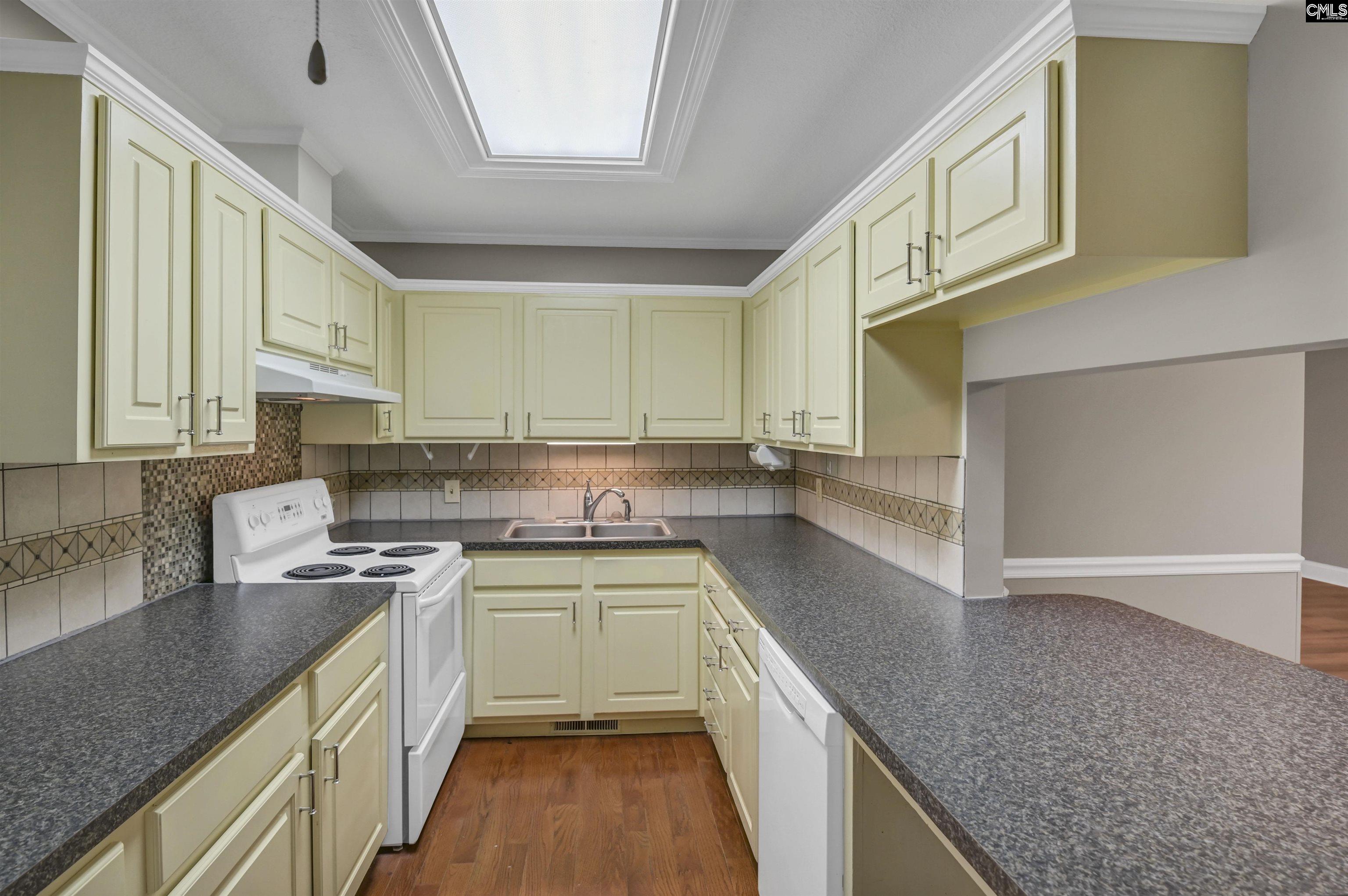 2027 Leesburg Road Columbia, SC 29209-2951