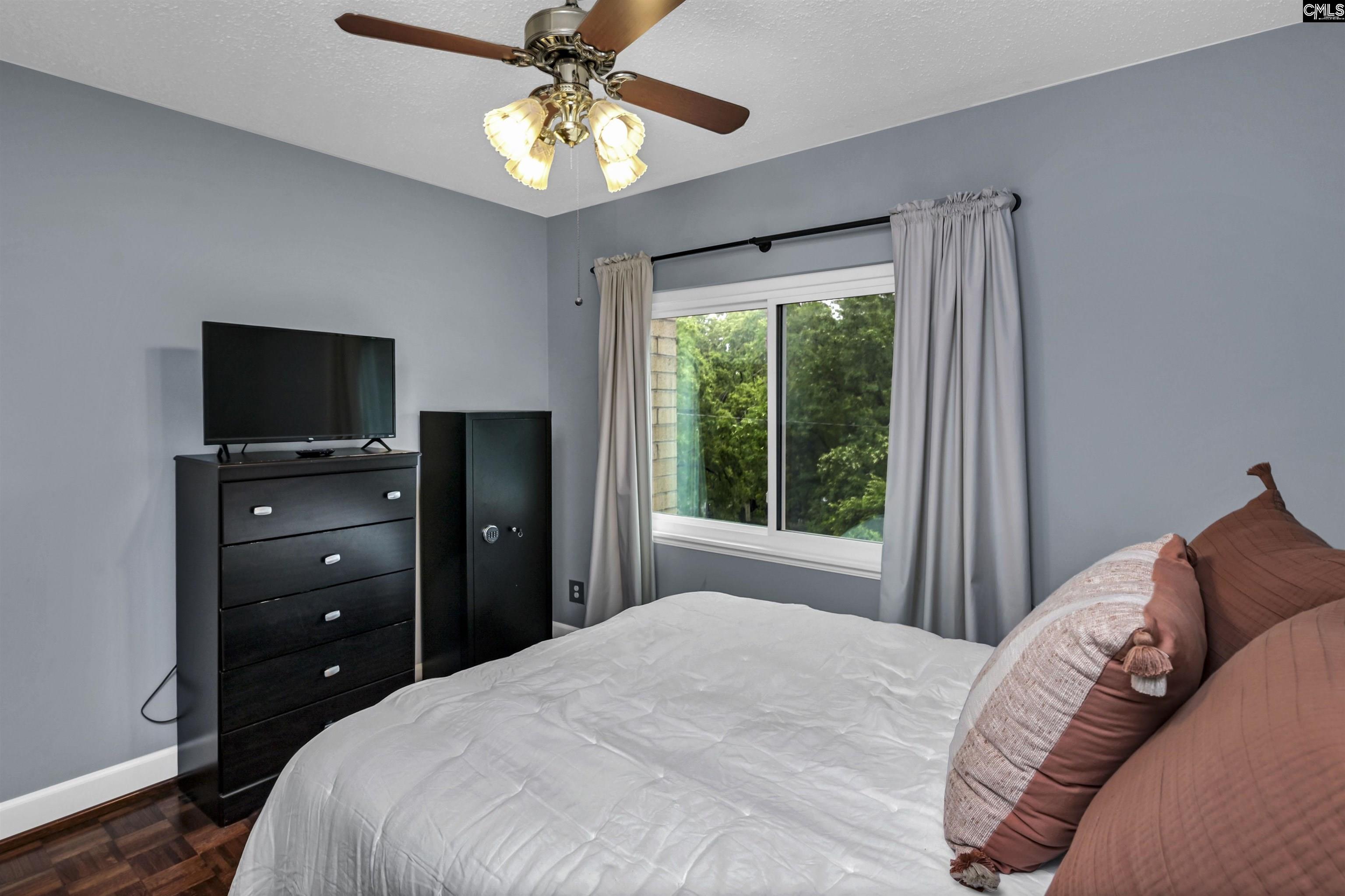 619 King Columbia, SC 29205