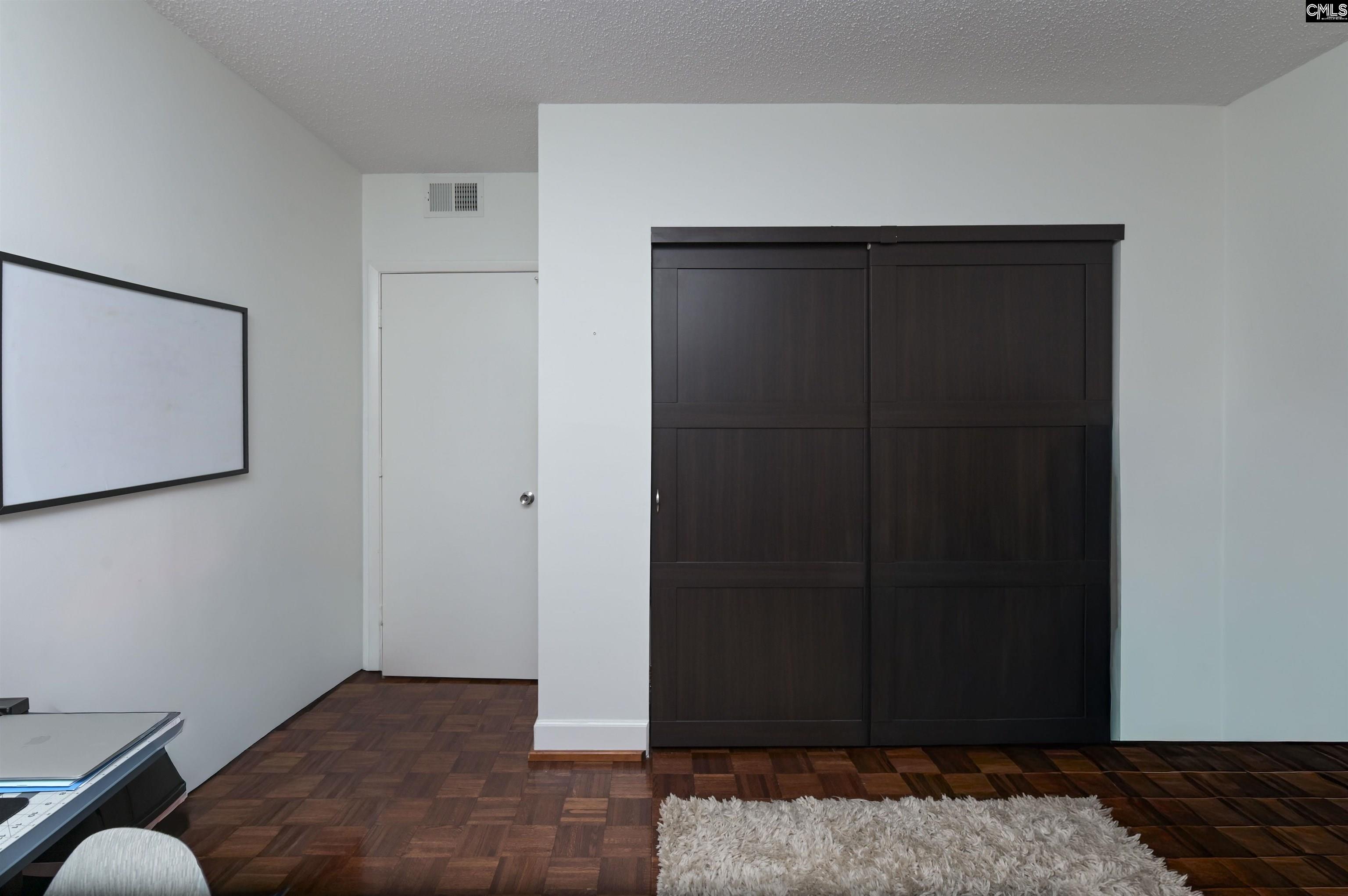619 King Columbia, SC 29205