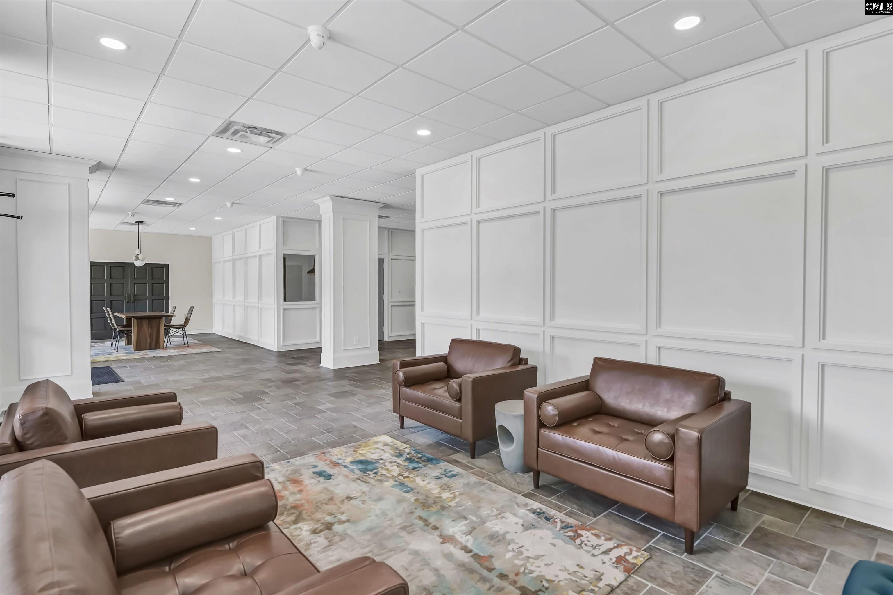 619 King Columbia, SC 29205