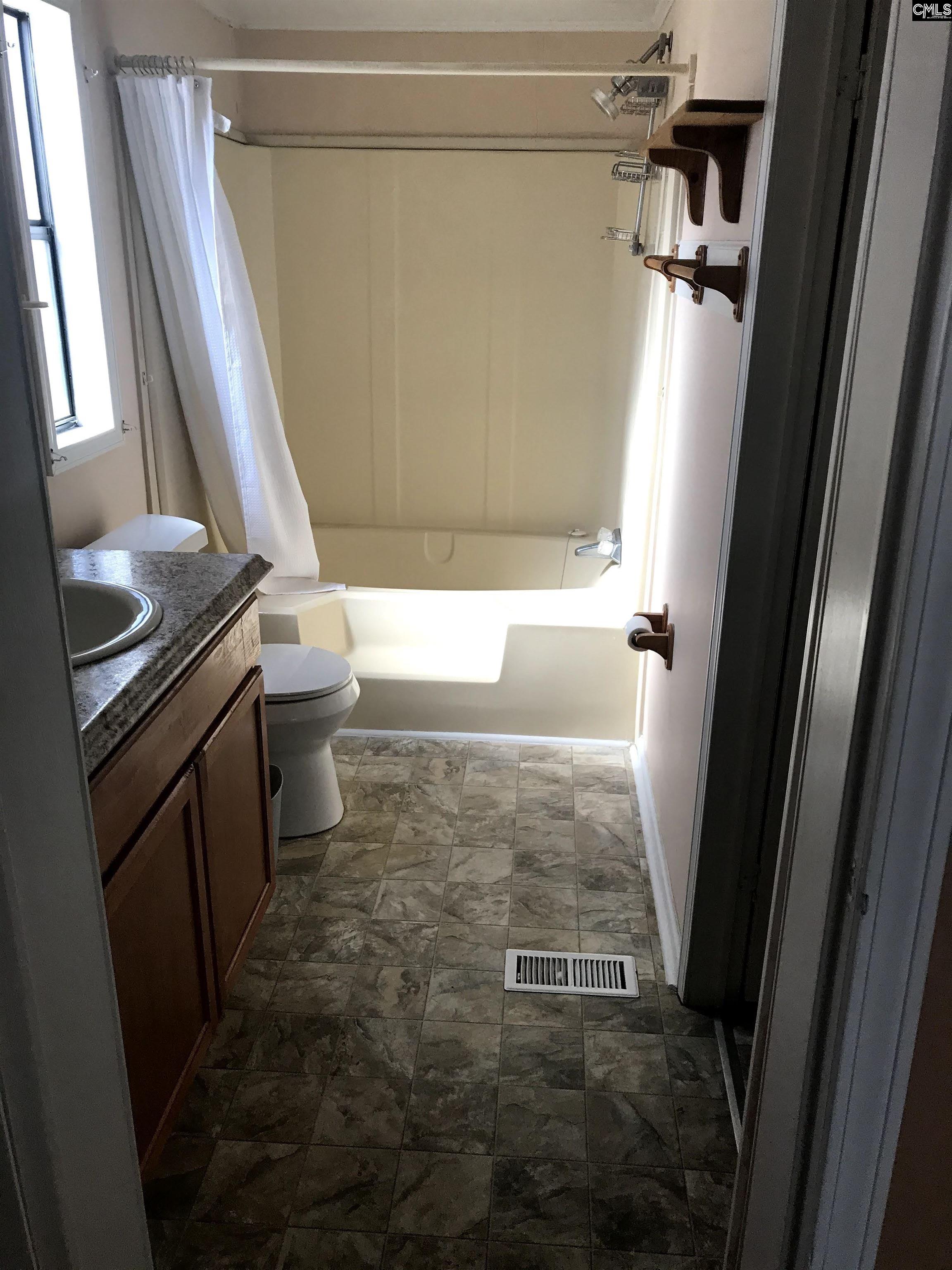 1094 Carrie Lynn Drive Manning, SC 29102