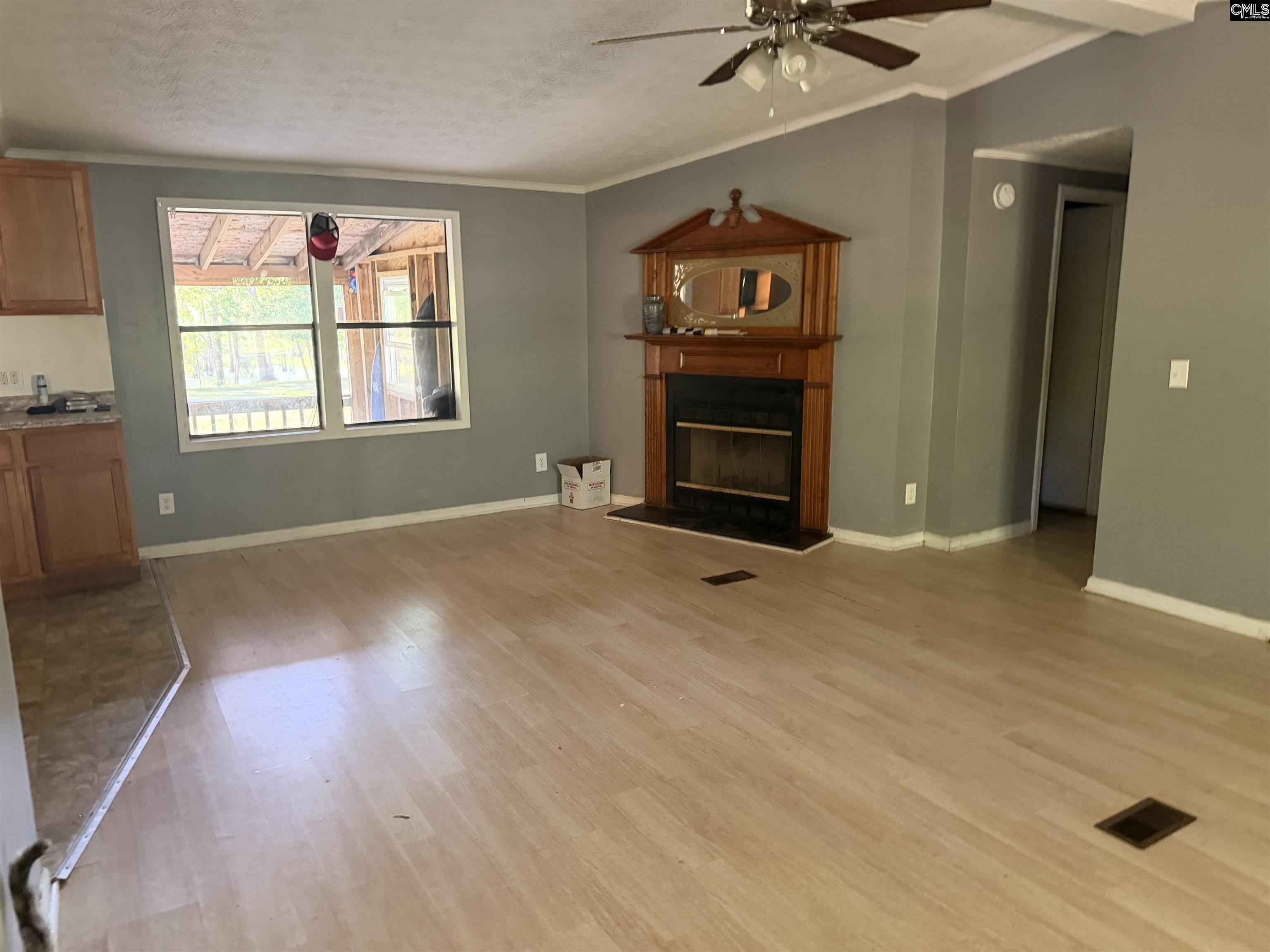 1094 Carrie Lynn Drive Manning, SC 29102