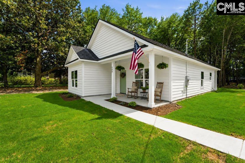 125 S East Avenue Leesville, SC 29070