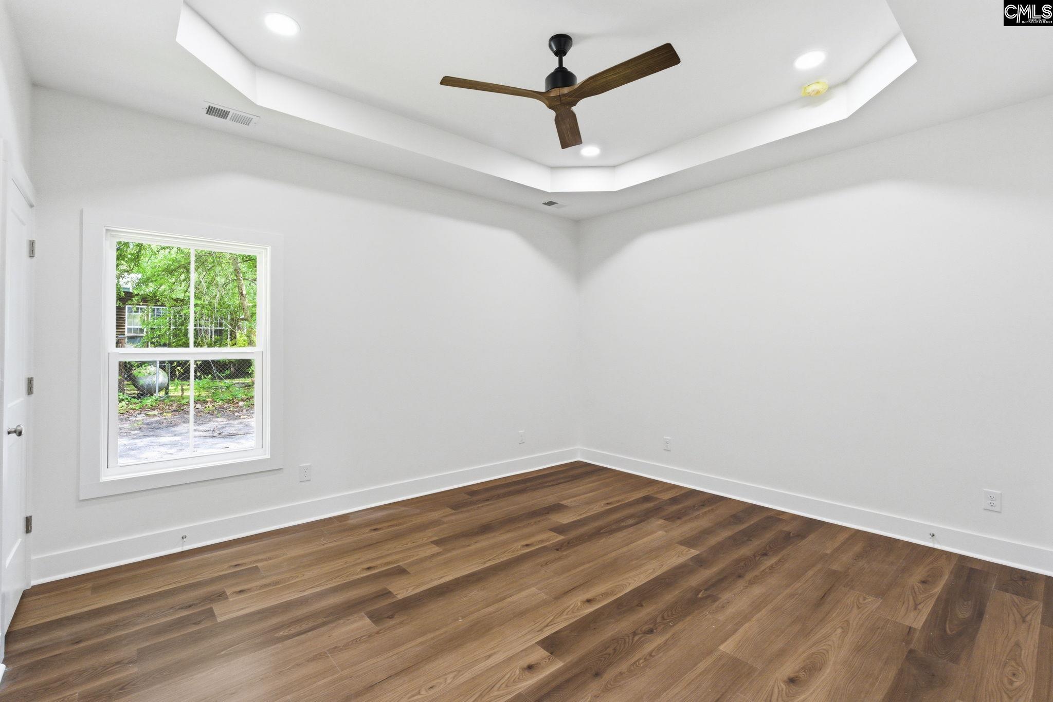 125 S East Avenue Leesville, SC 29070