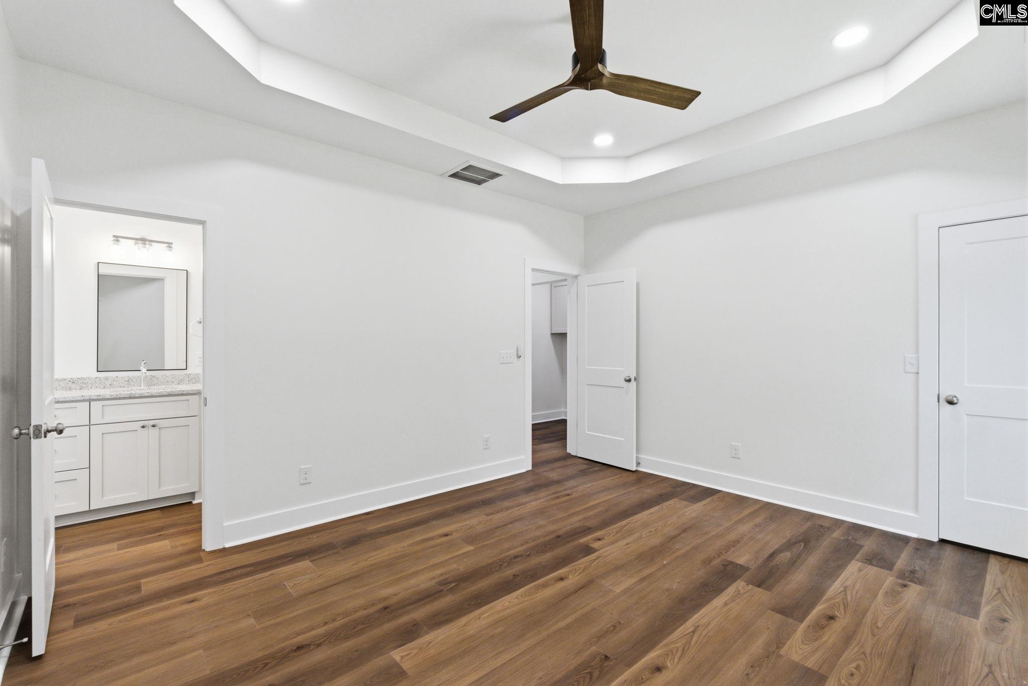 125 S East Avenue Leesville, SC 29070