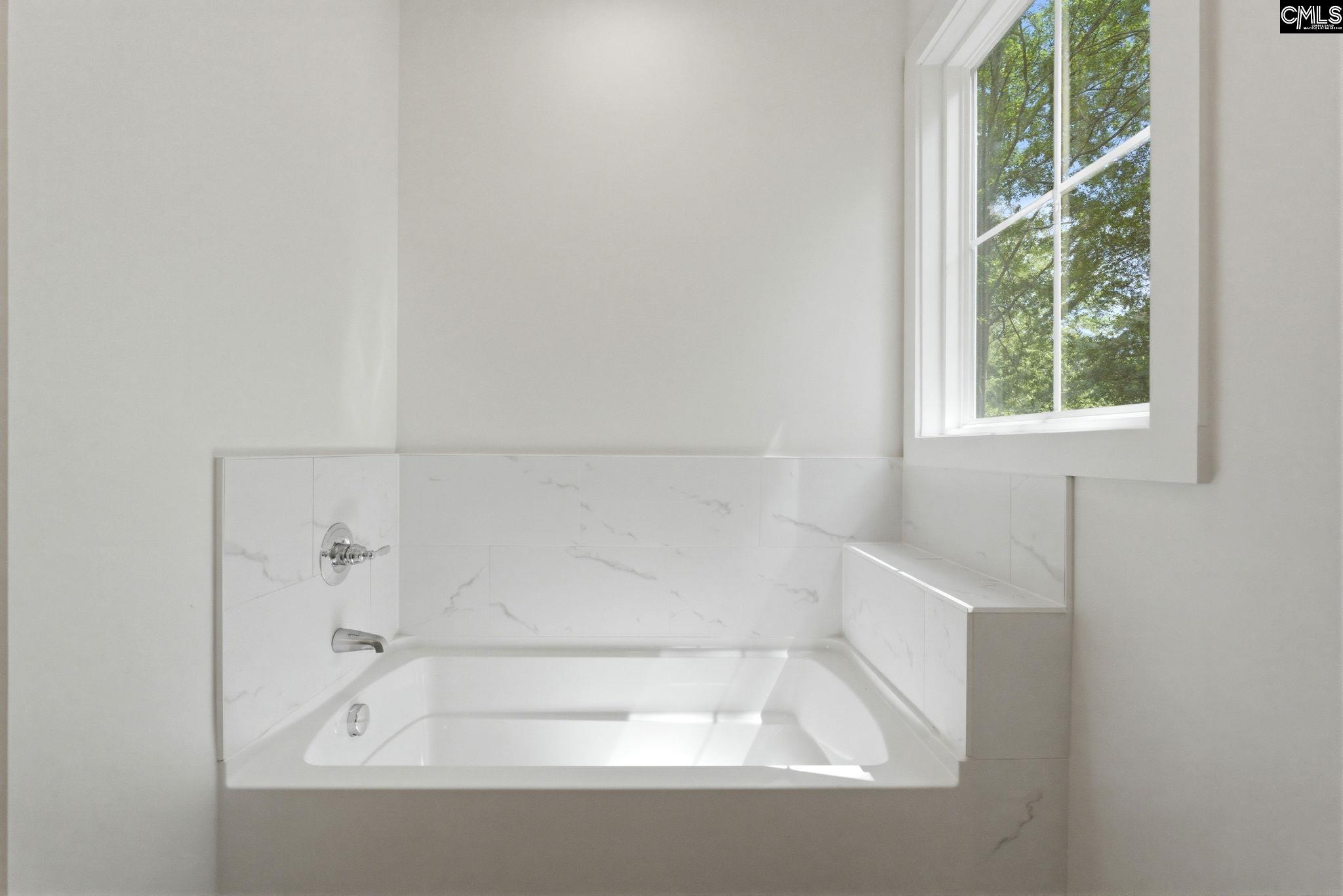 125 S East Avenue Leesville, SC 29070