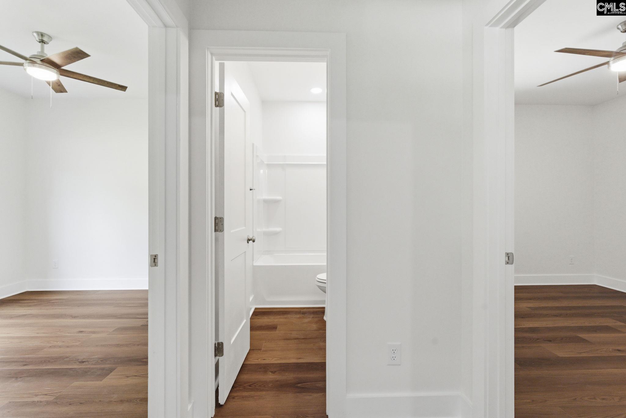 125 S East Avenue Leesville, SC 29070