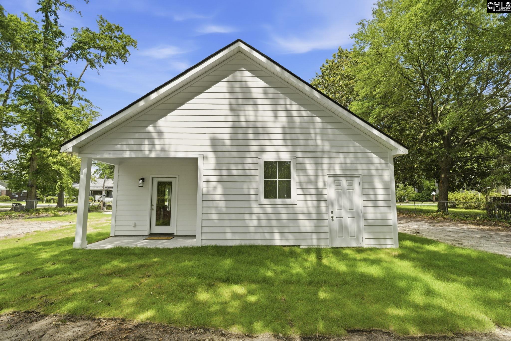 125 S East Avenue Leesville, SC 29070