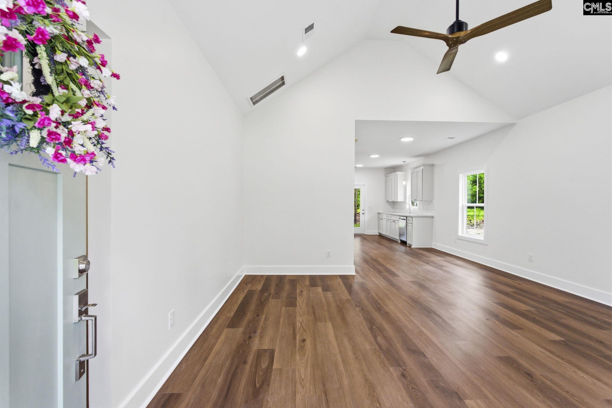 125 S East Avenue Leesville, SC 29070