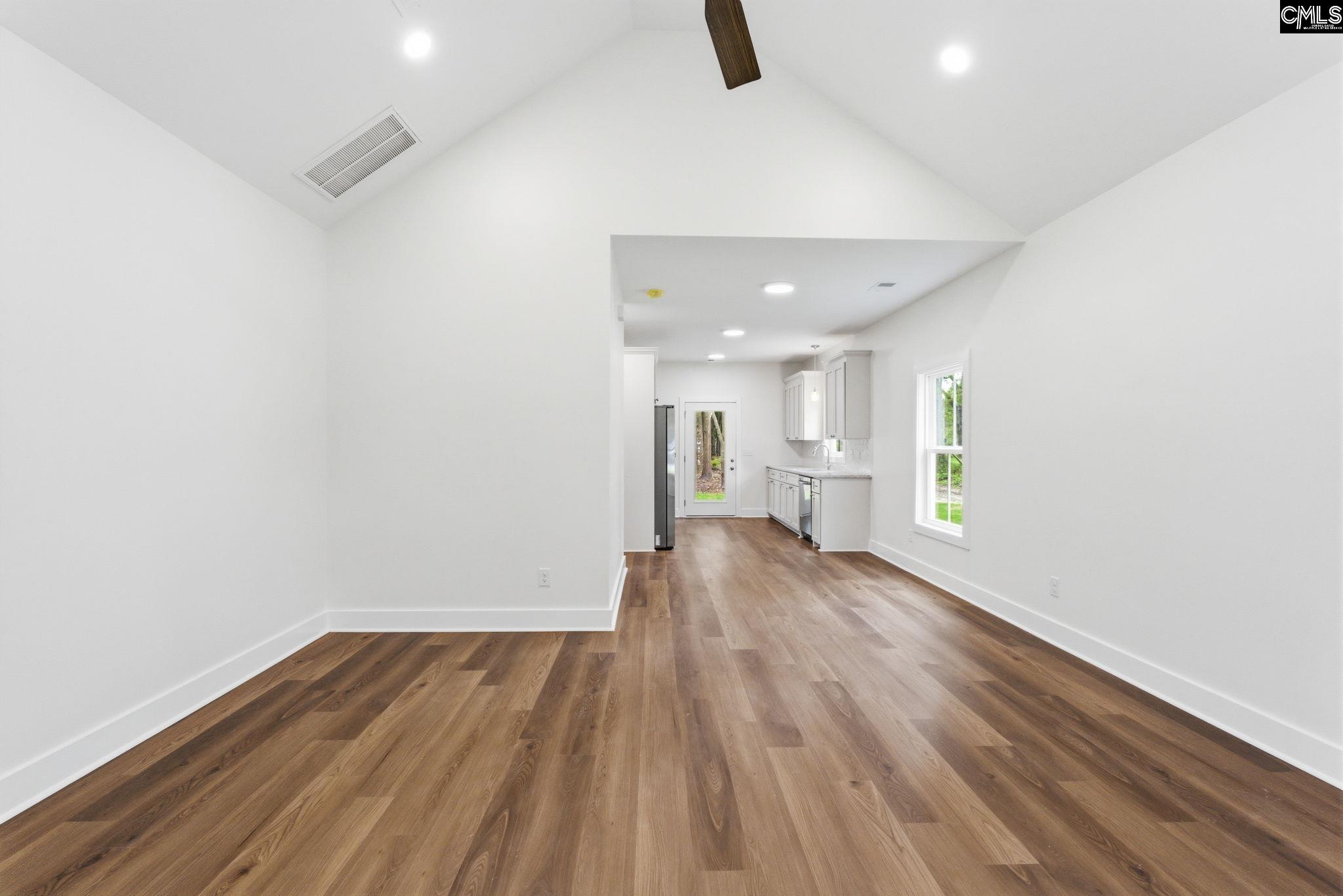 125 S East Avenue Leesville, SC 29070
