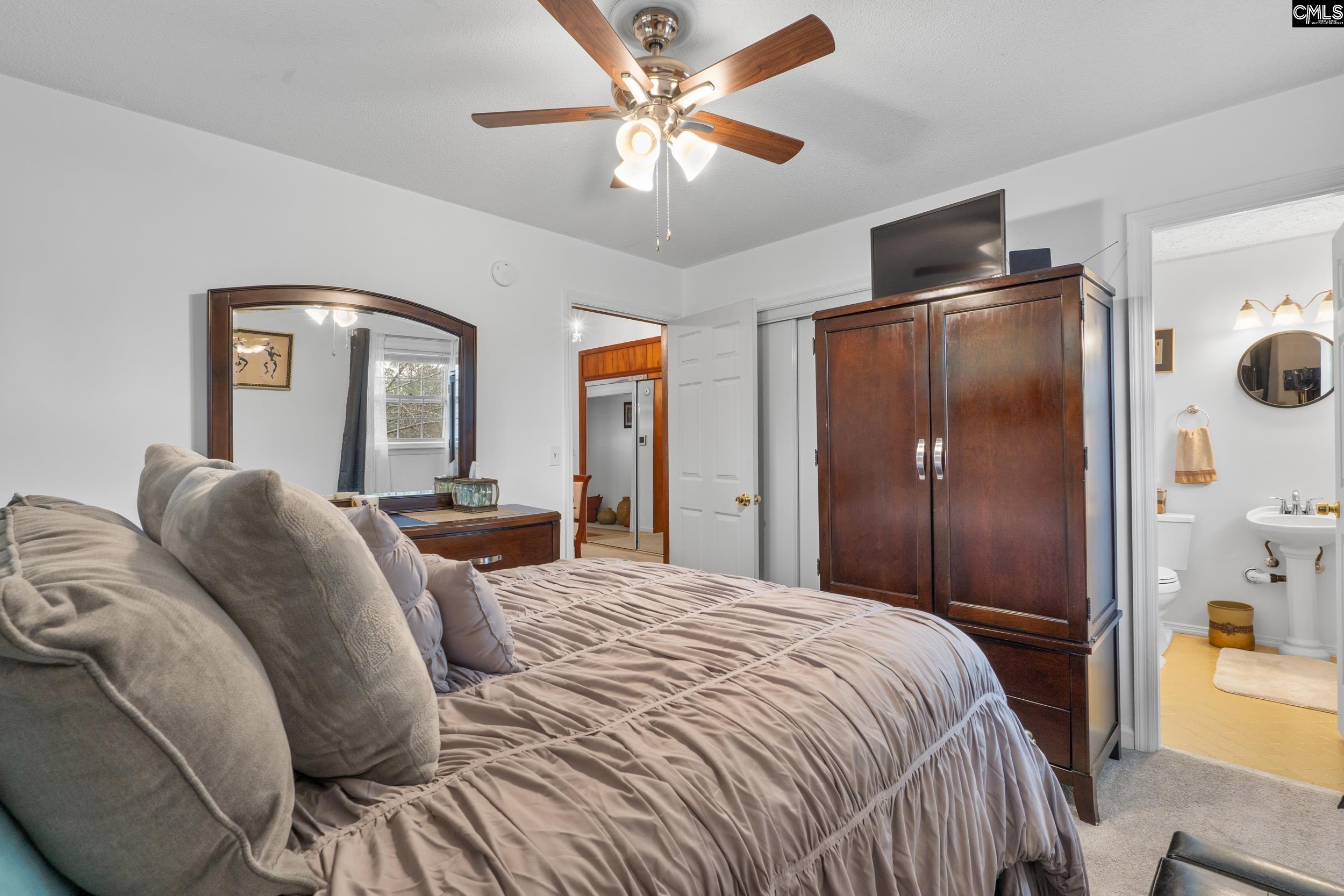 424 Folkstone Road Columbia, SC 29223-5052