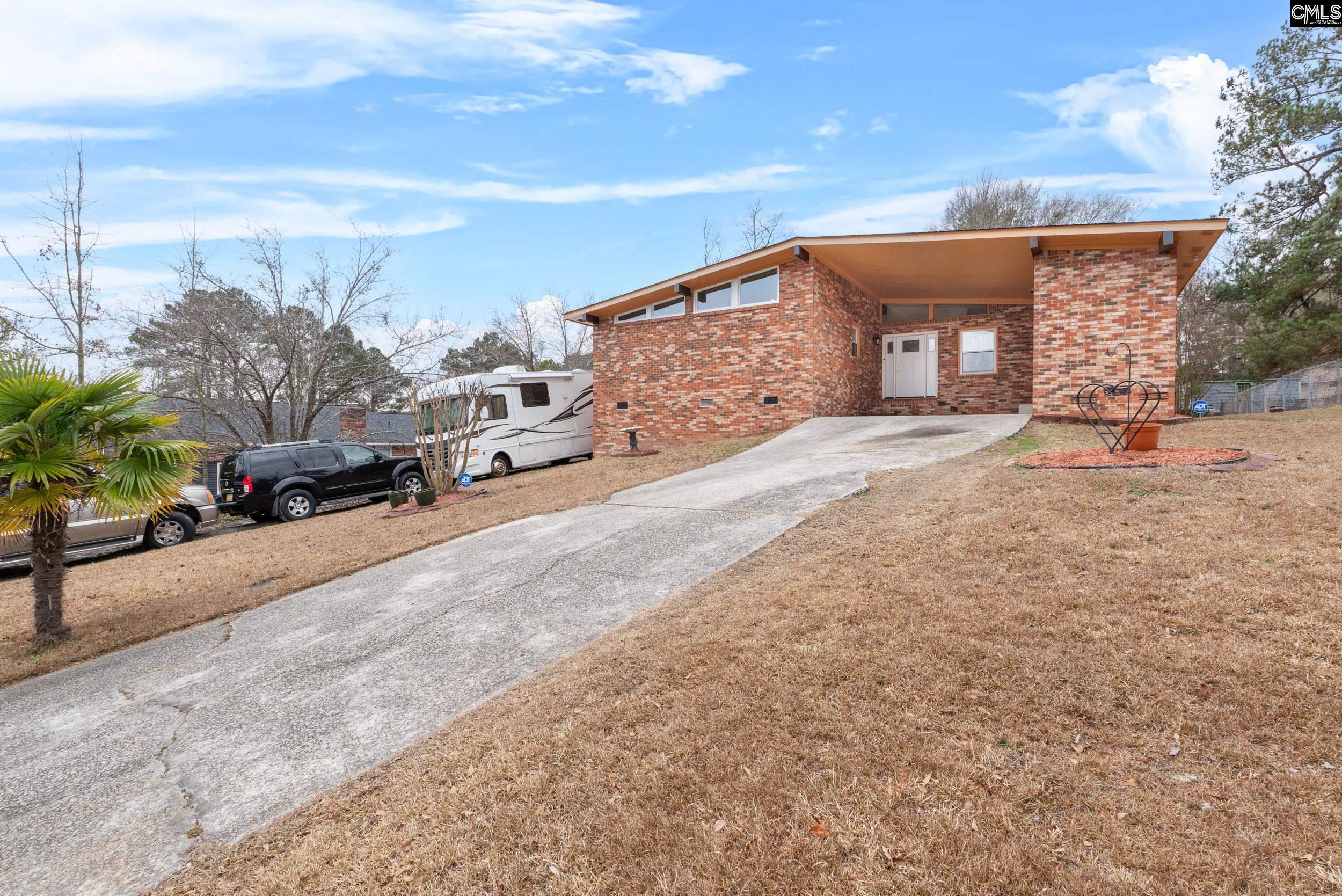 424 Folkstone Road Columbia, SC 29223-5052