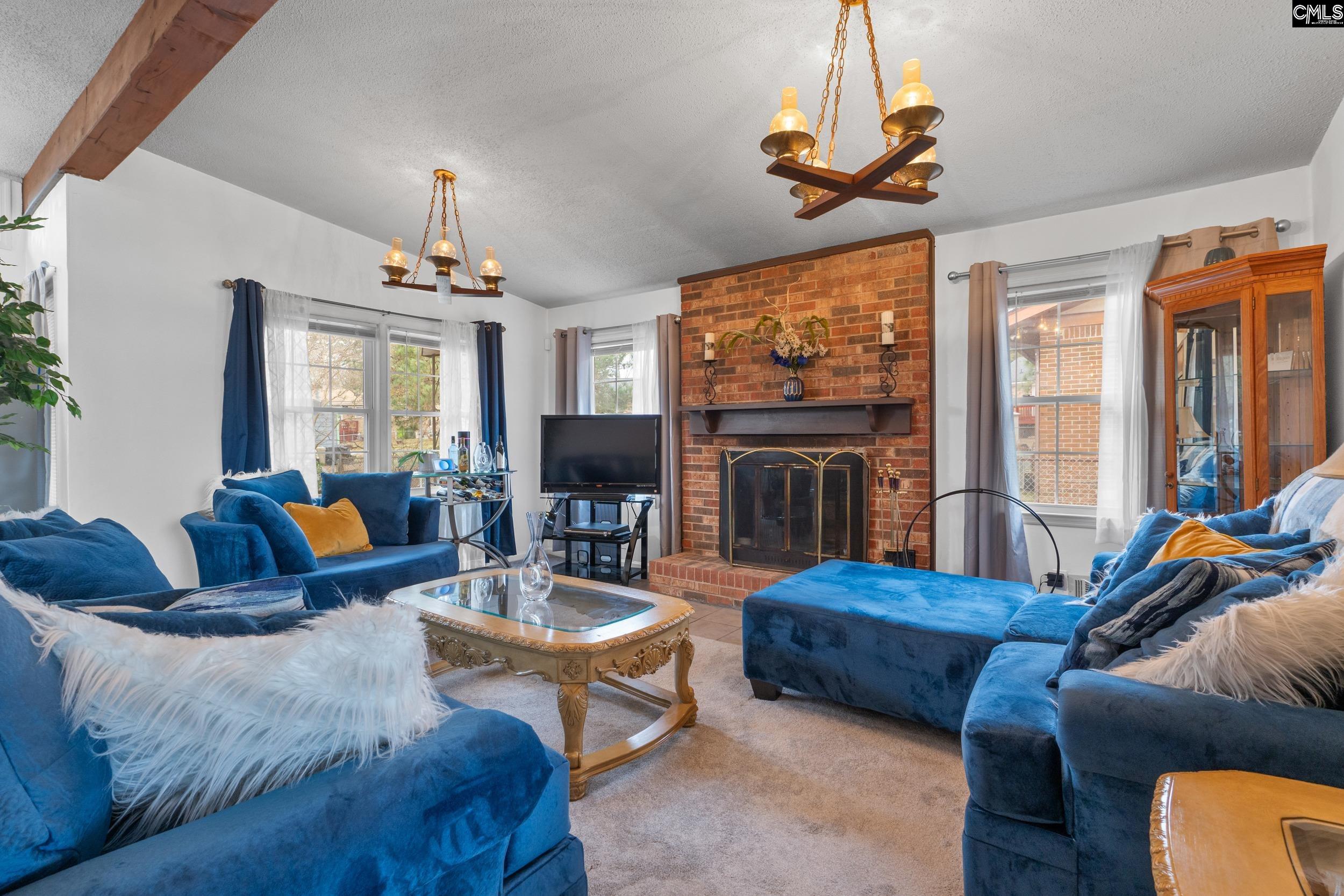 424 Folkstone Road Columbia, SC 29223-5052