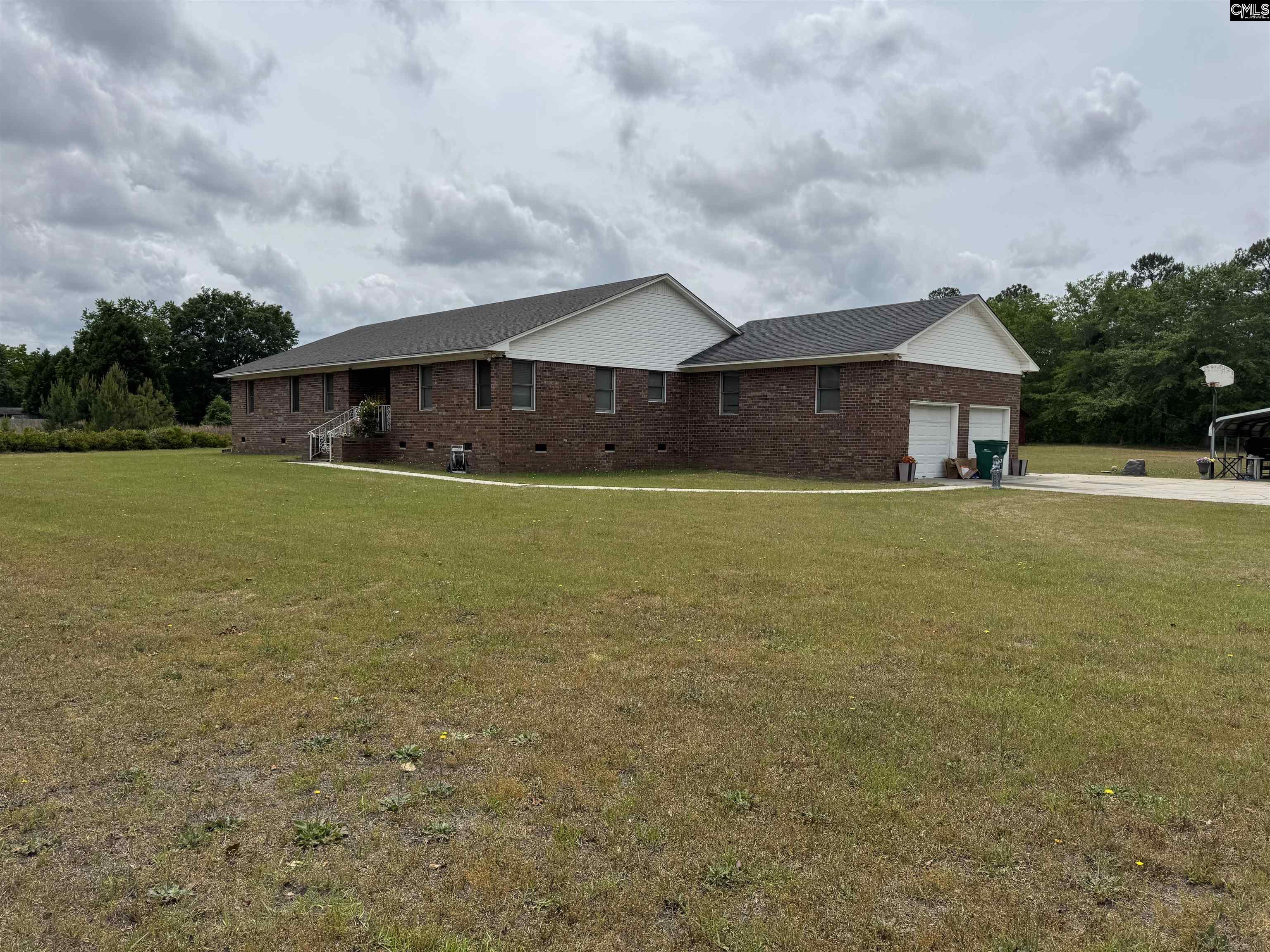 1390 N Main St Sumter, SC 29153