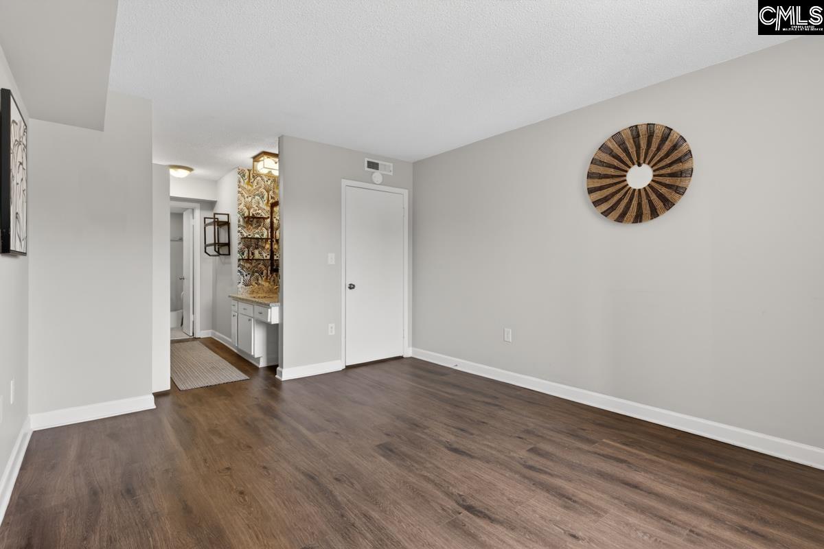 1825 Saint Julian Place Columbia, SC 29204