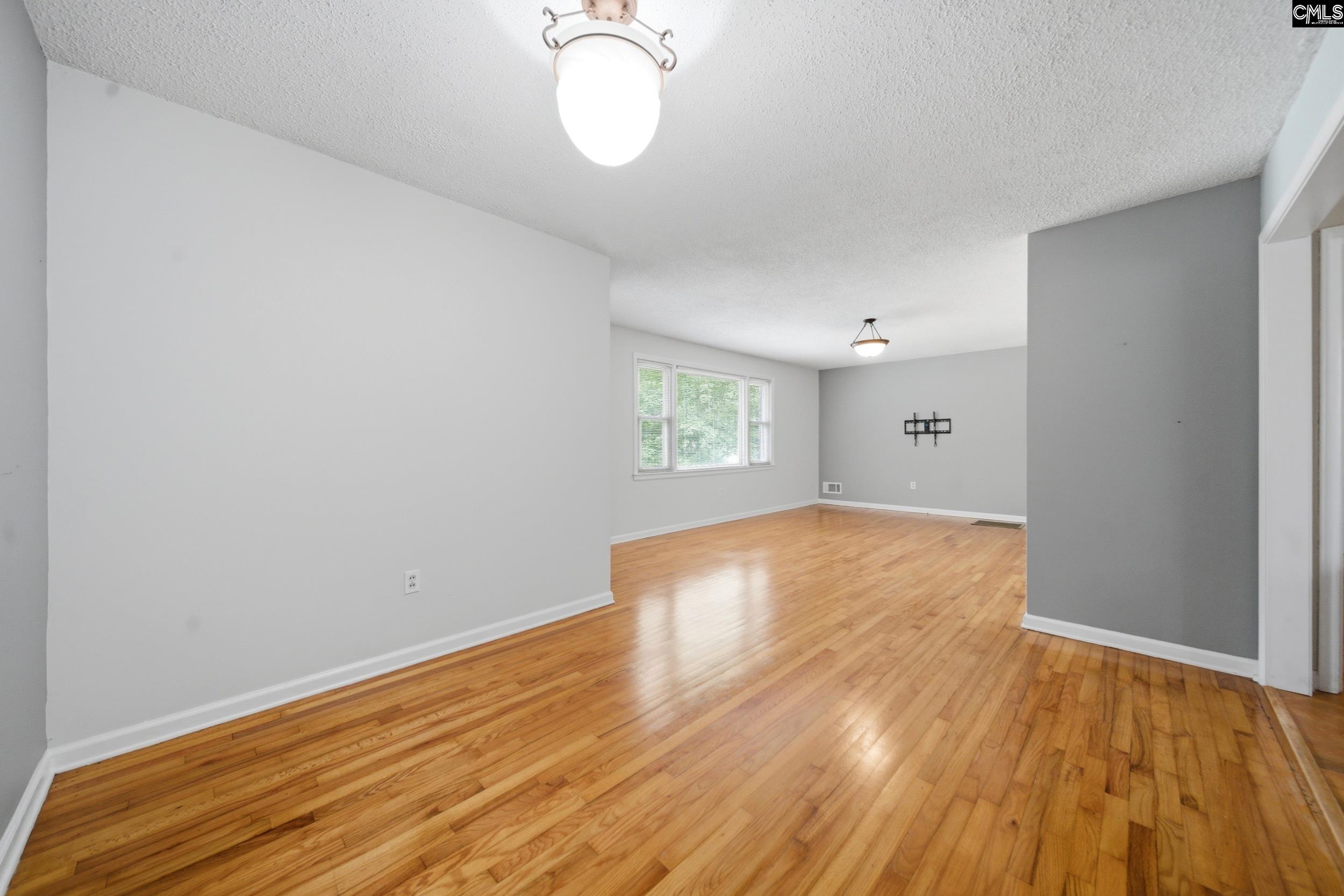 306 Auburn Road Columbia, SC 29212