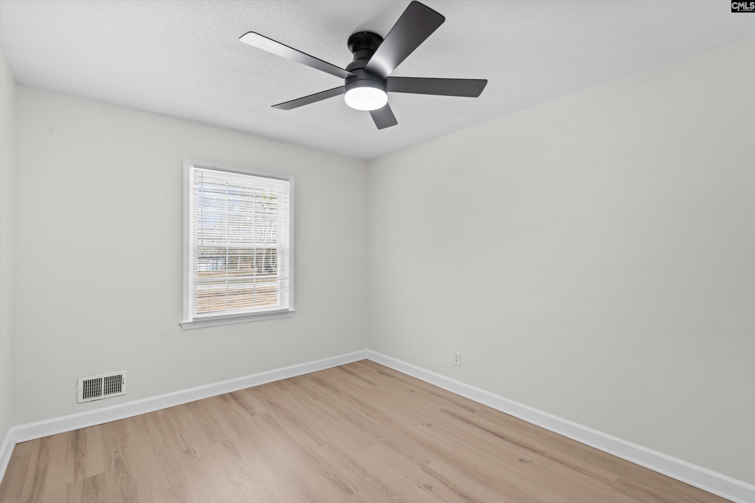1127 Bayview Drive Lugoff, SC 29078