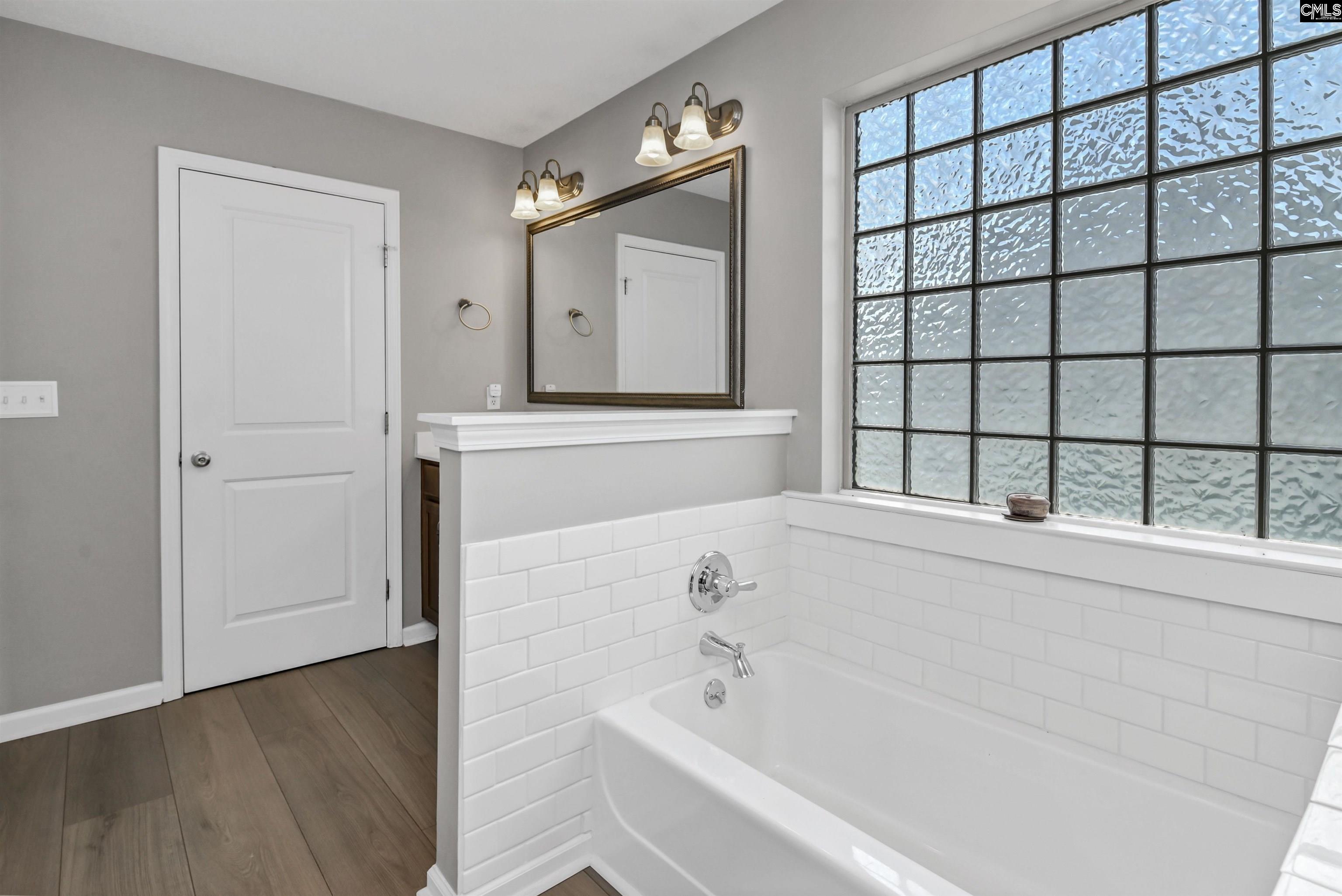 180 Rossmore Drive Cayce, SC 29033