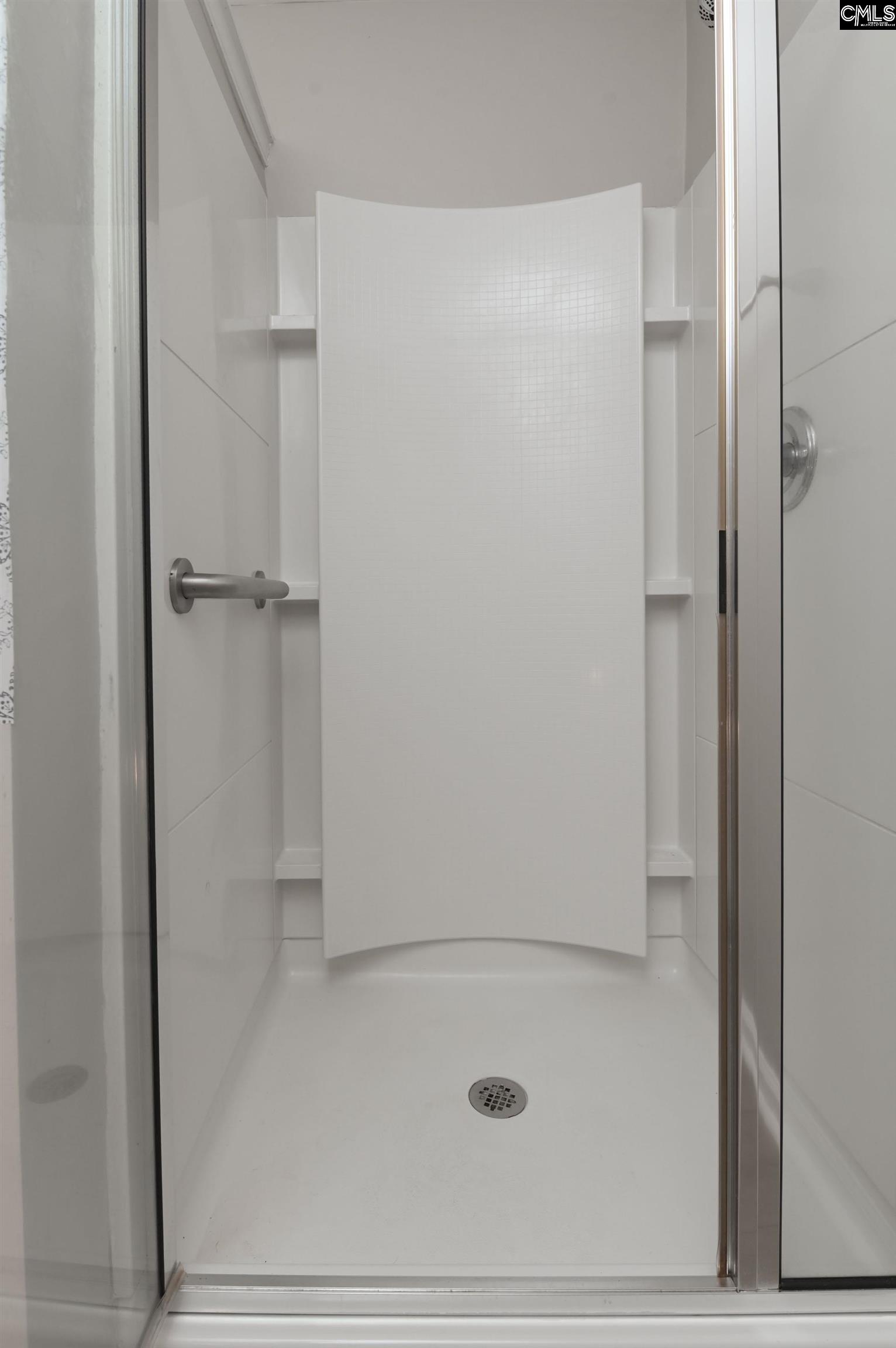 180 Rossmore Drive Cayce, SC 29033